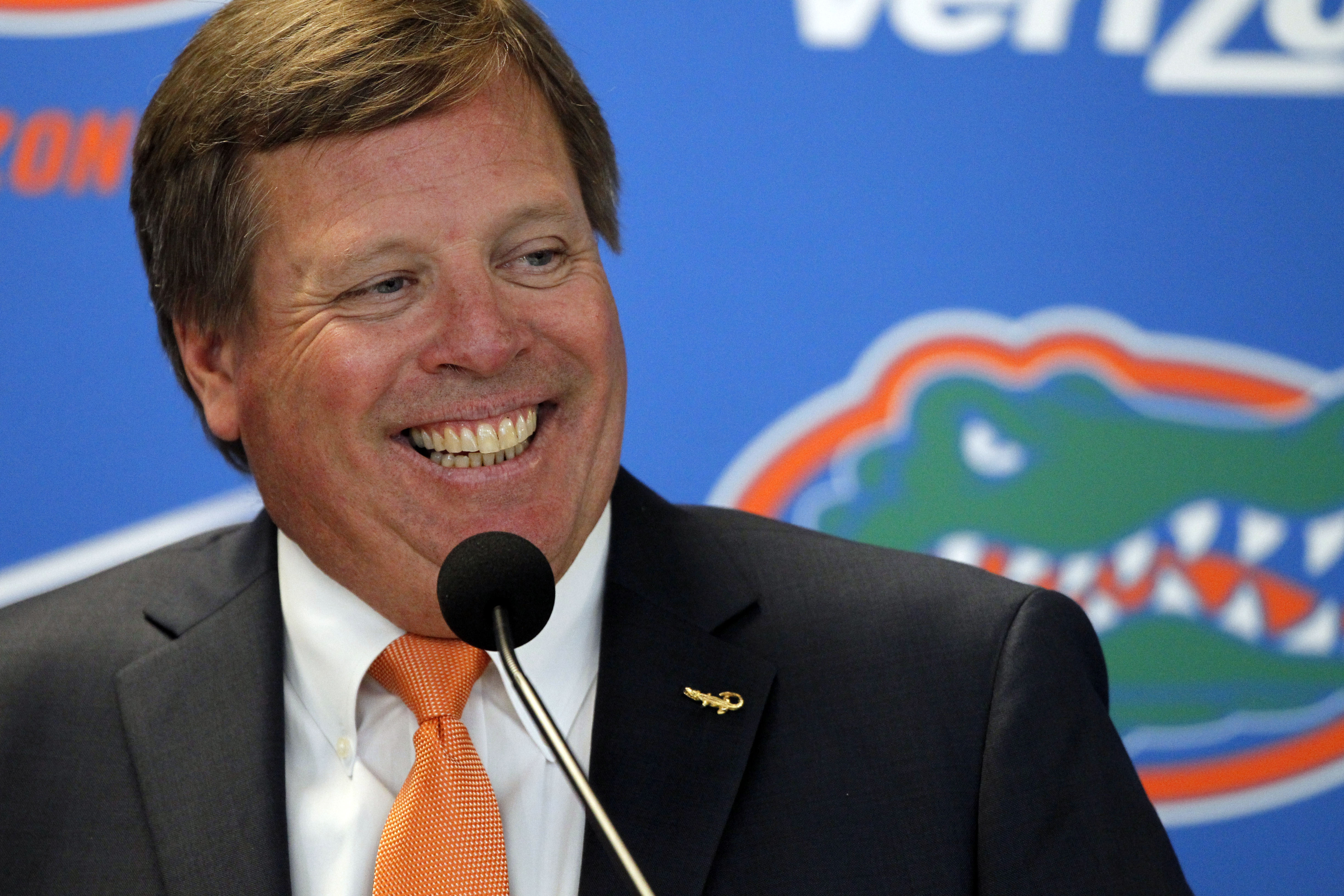 New Florida coach Jim McElwain says Gators' roster is 'really insufficient'  | For The Win