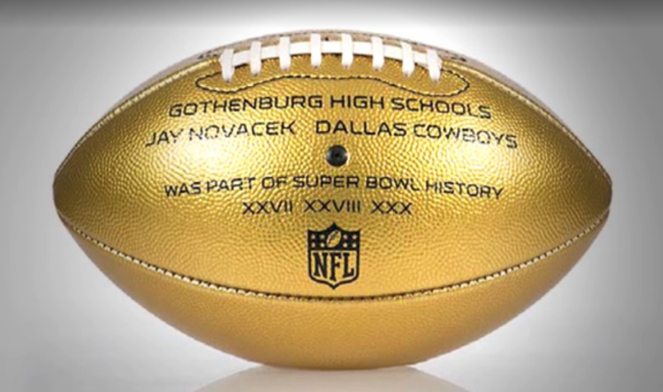 NFL Celebrates Super Bowl 50 With All Things Gold