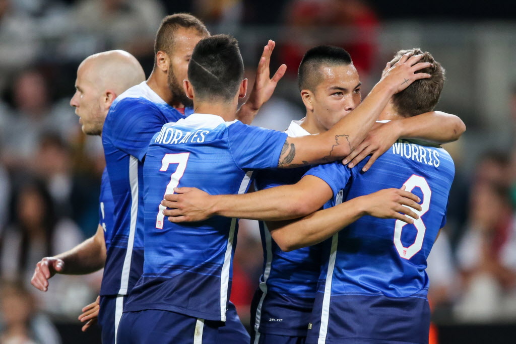 Clint Dempsey scores twice as U.S. beats Germany in soccer friendly – New  York Daily News