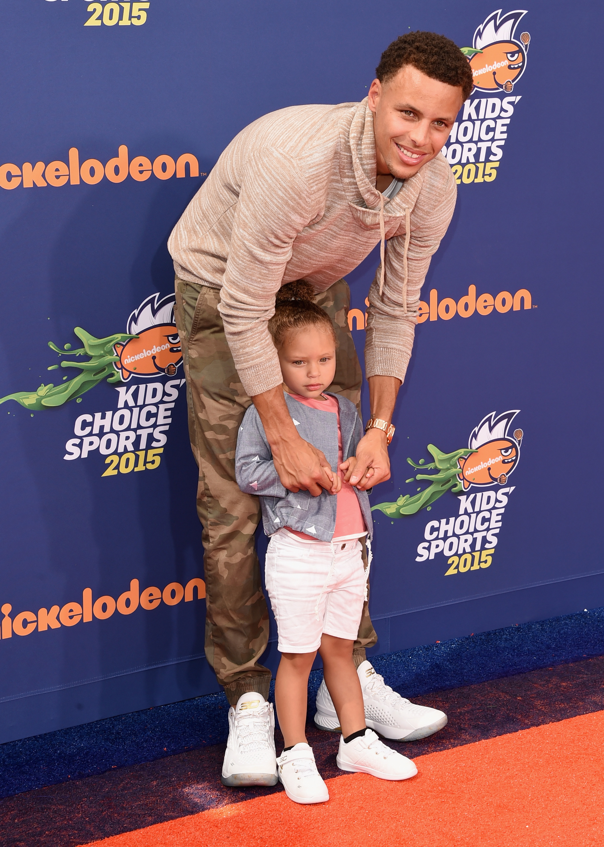 Stephen & Riley Curry Steal Show at Nick's Kids' Choice Sports Awards