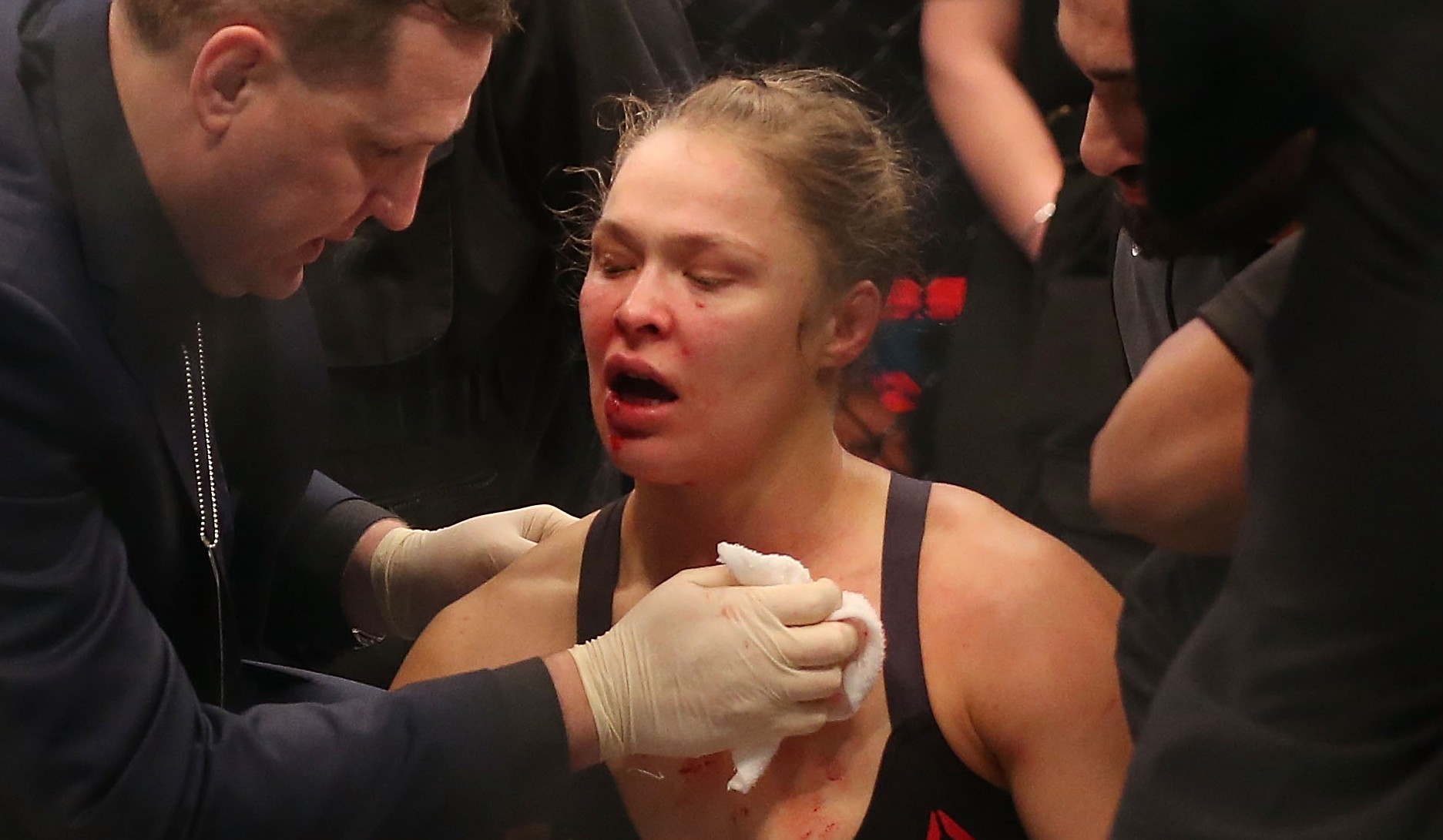 Ronda Rousey Choked For The Win 5940