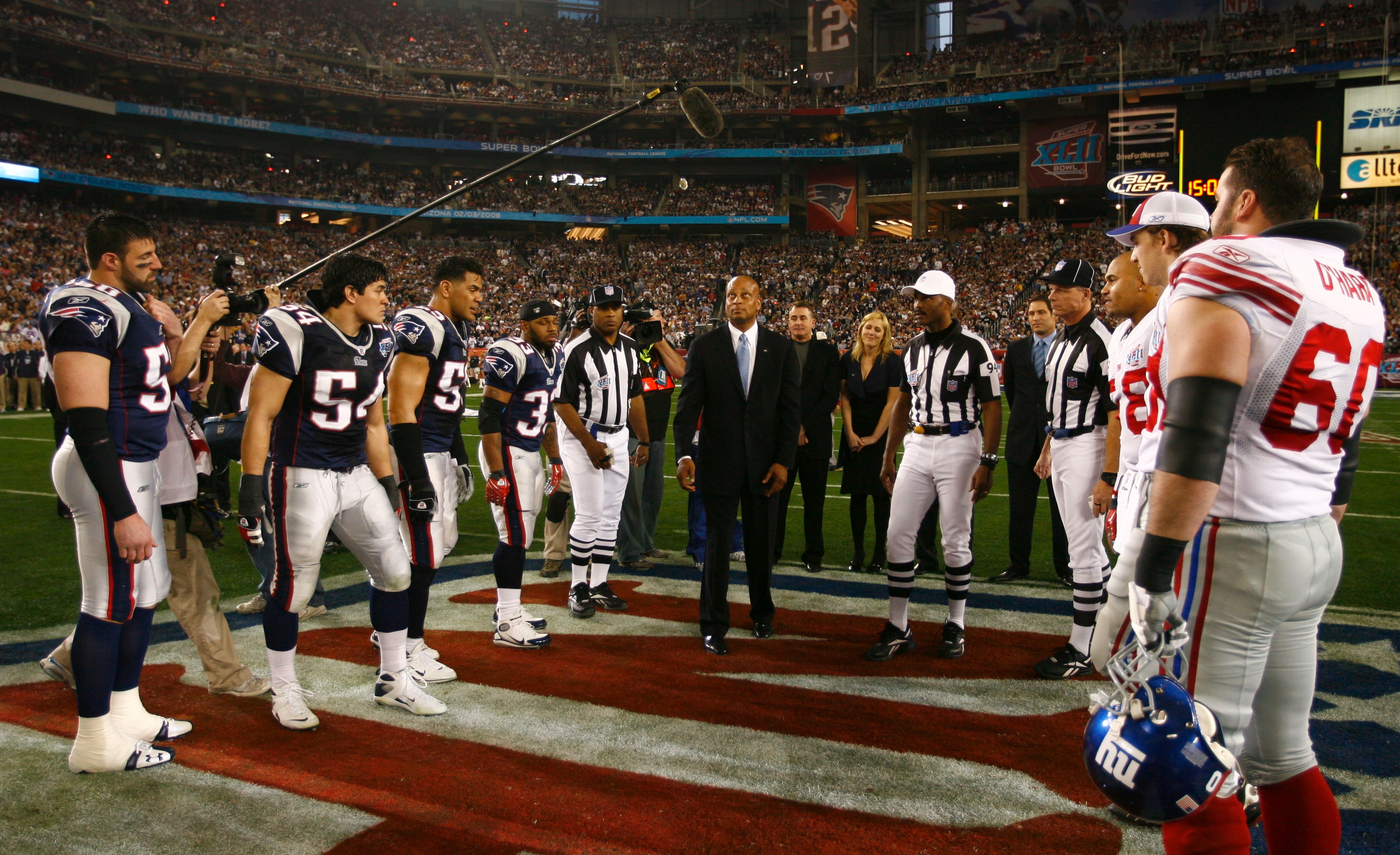 Stand tall! Ex-NFL ref Mike Carey should keep stance and sit out CBS gig  for Giants-Redskins game on Sept. 25 – New York Daily News