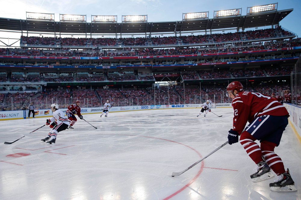 Historic stadium hosts NHL Winter Classic