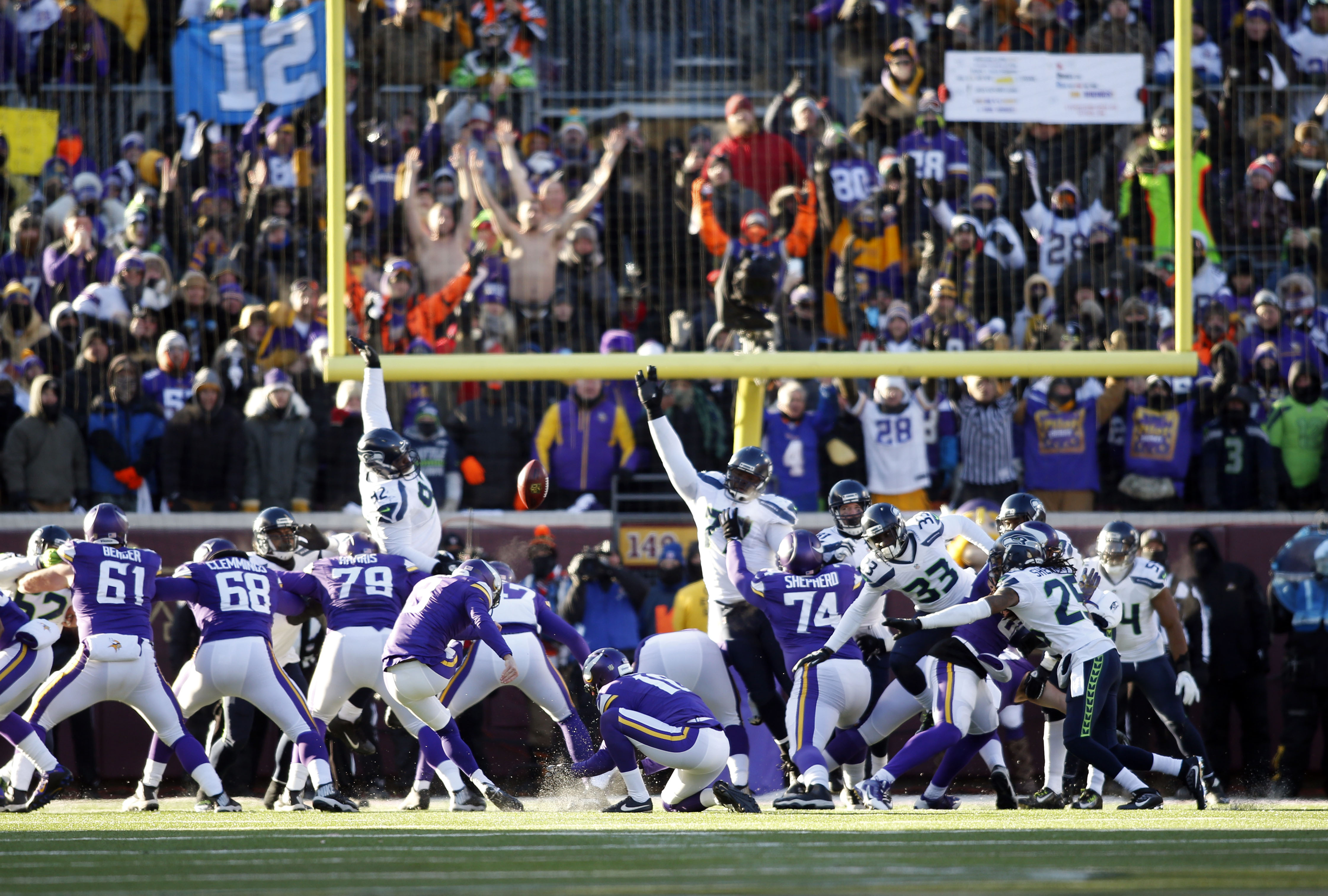 Was Blair Walsh's missed field goal the worst choke in playoff history? |  For The Win