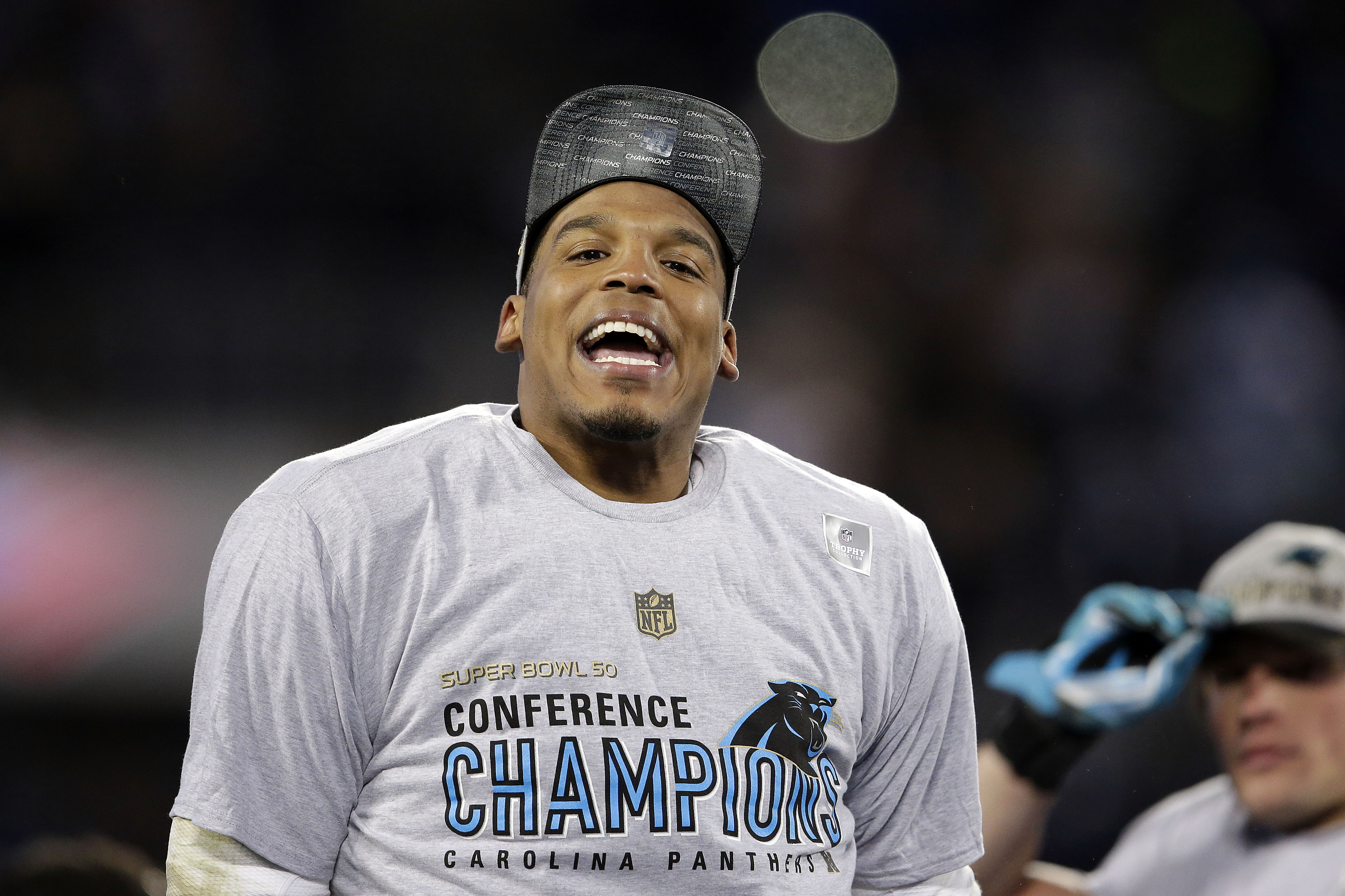 Panthers-Cam-Newton-SB50-Jersey-and-Locker-Room-NFC-Champions-Hat