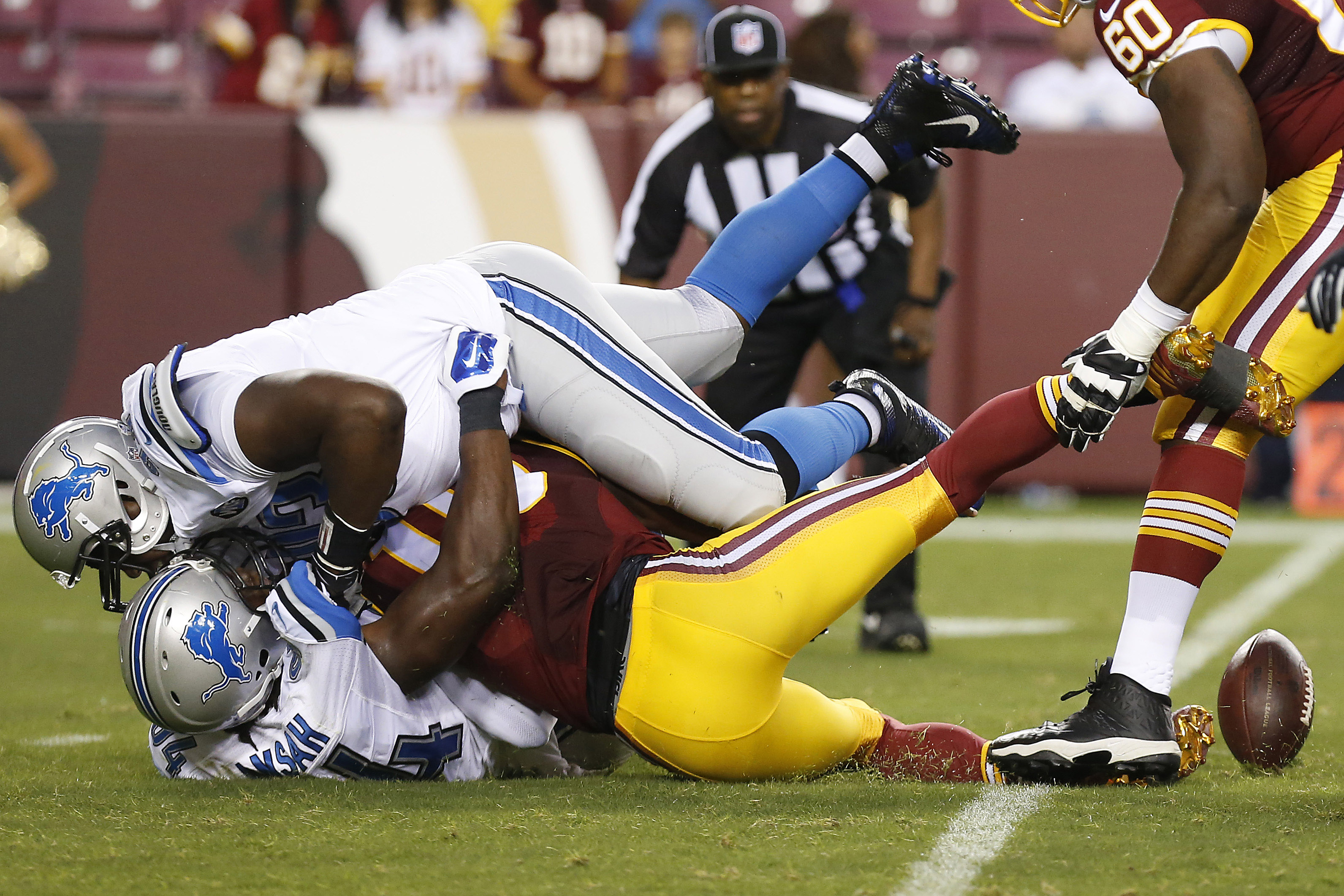 RGIII received wedding presents from Redskins fans, who aren't feeling  great right now