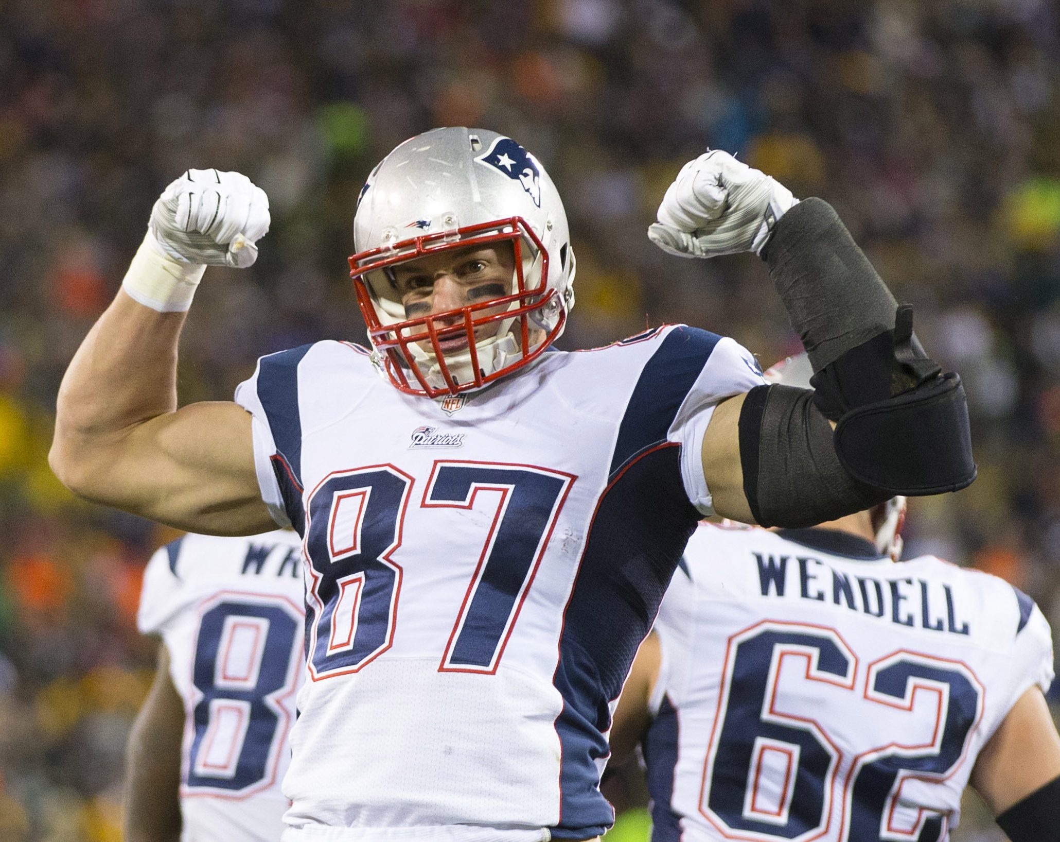 Gronk progressing but remains out for week 6