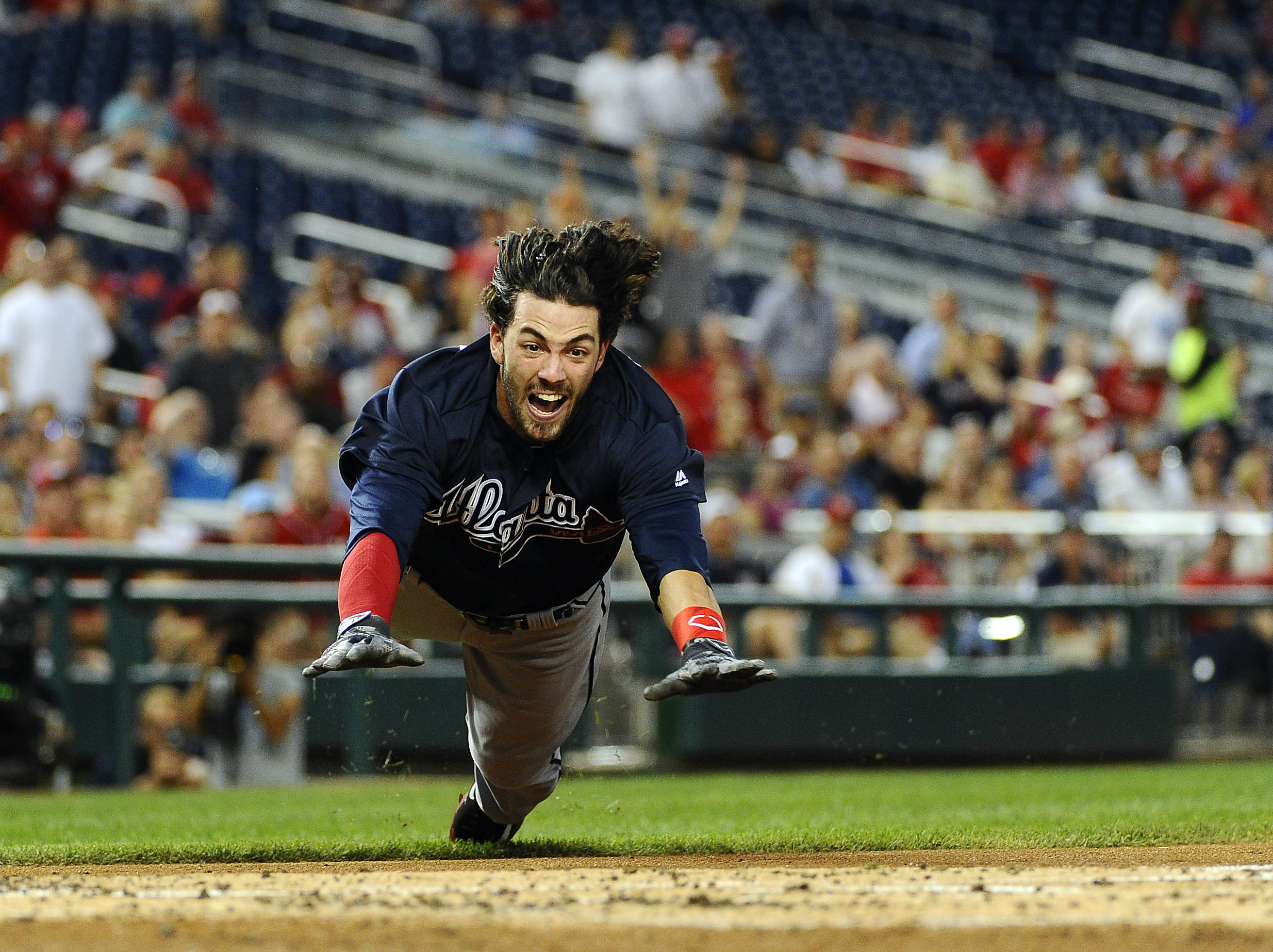 Dansby Swanson's first career home run was an electrifying inside-the-park  shot