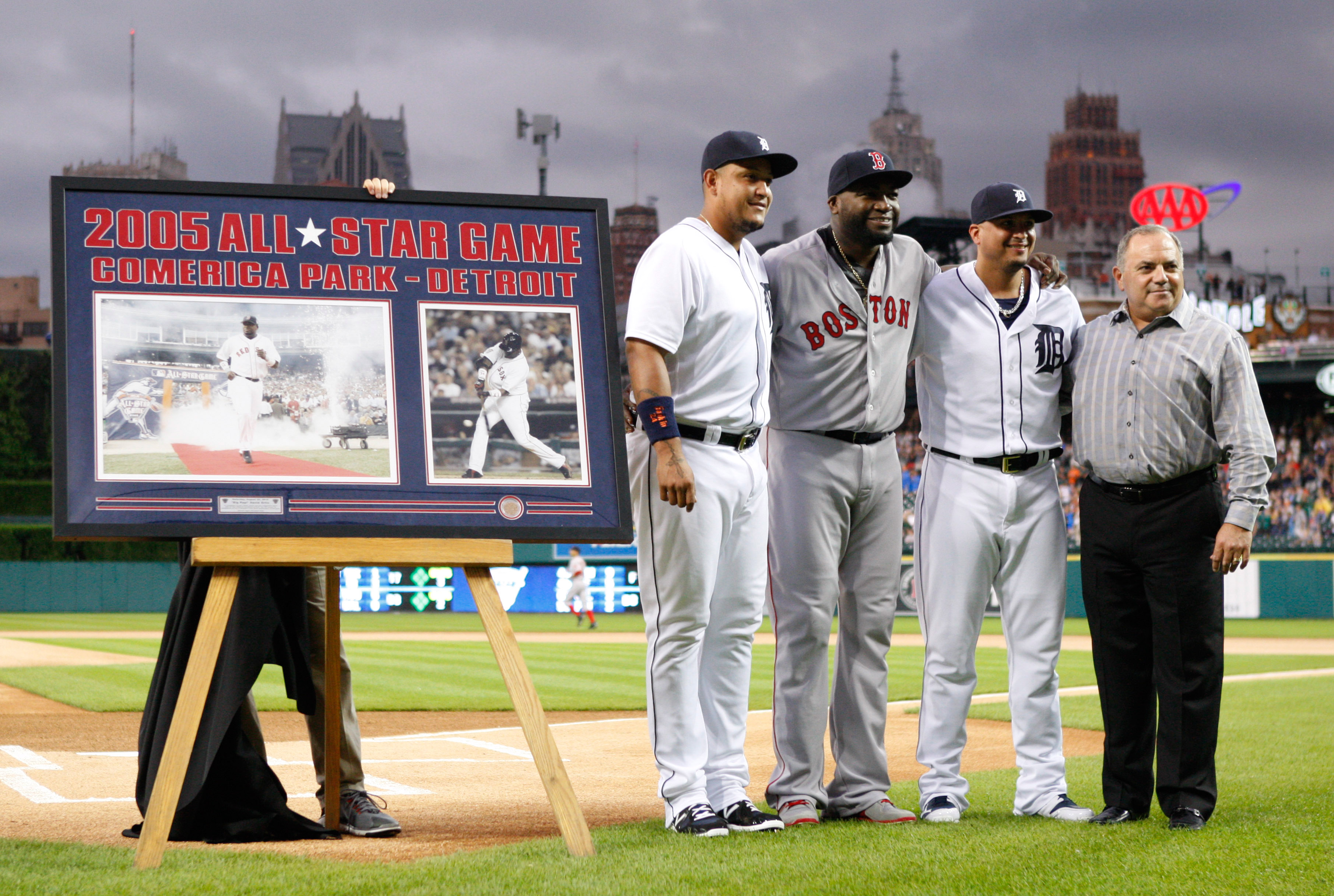 Ranking David Ortiz's farewell tour gifts from 'framing it!' to