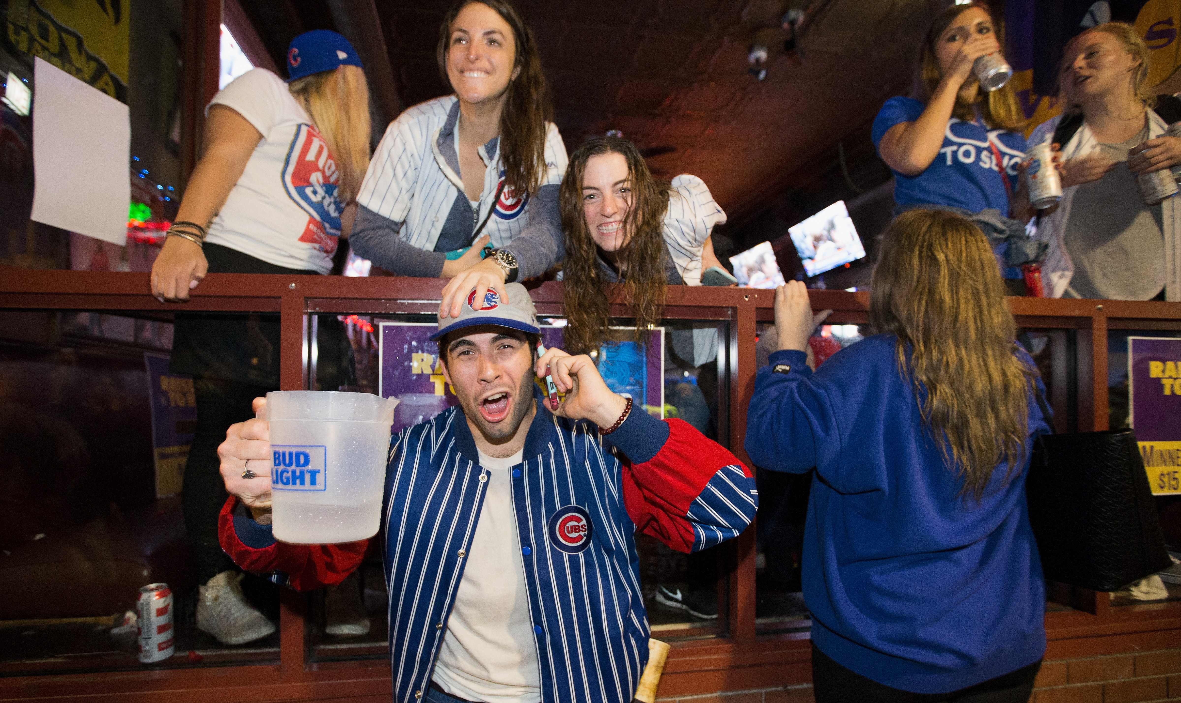 Cubs Fans Stake Out Mag Mile To Snag A Photo With World Series