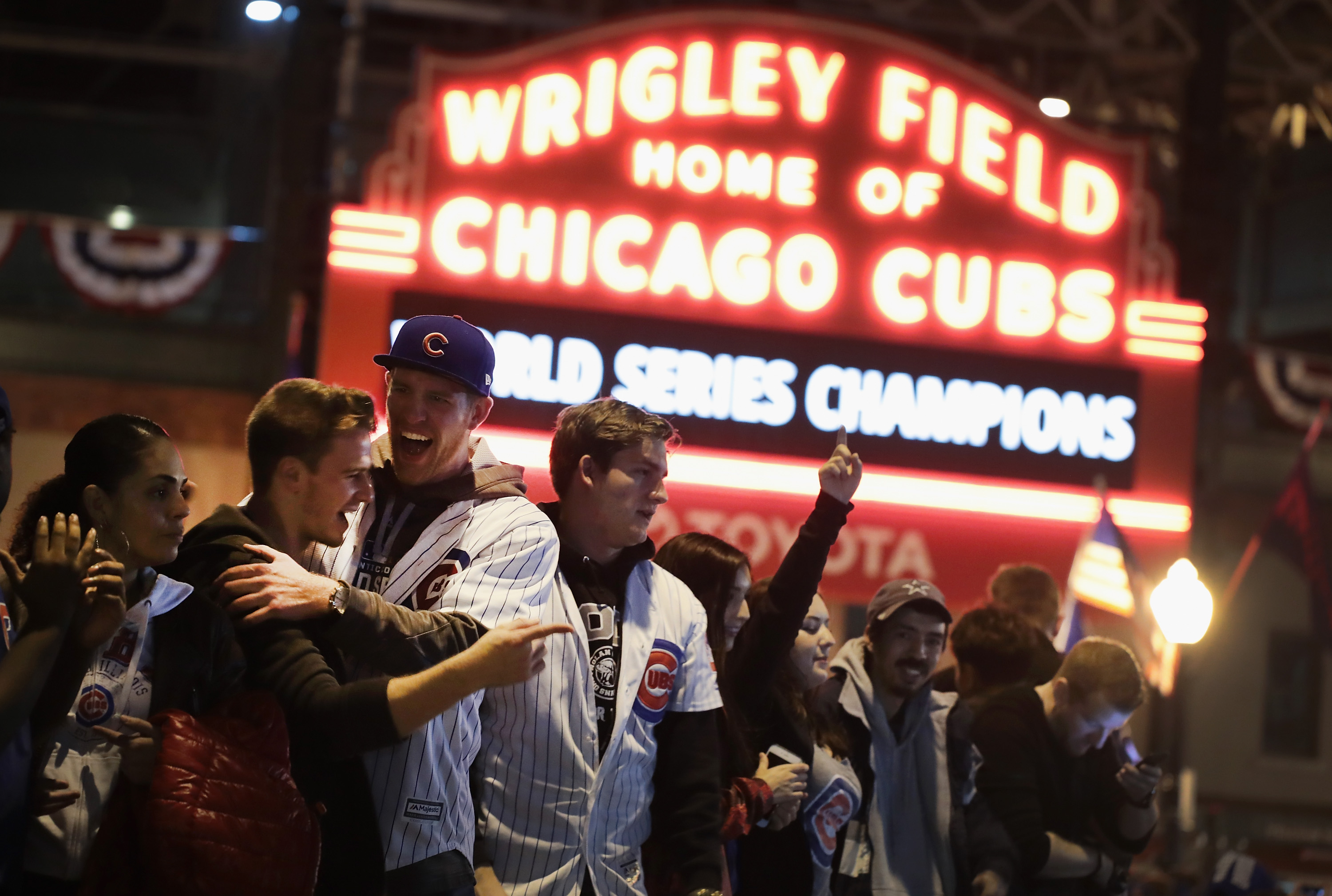 9,534 Cubs Fan Stock Photos, High-Res Pictures, and Images - Getty Images