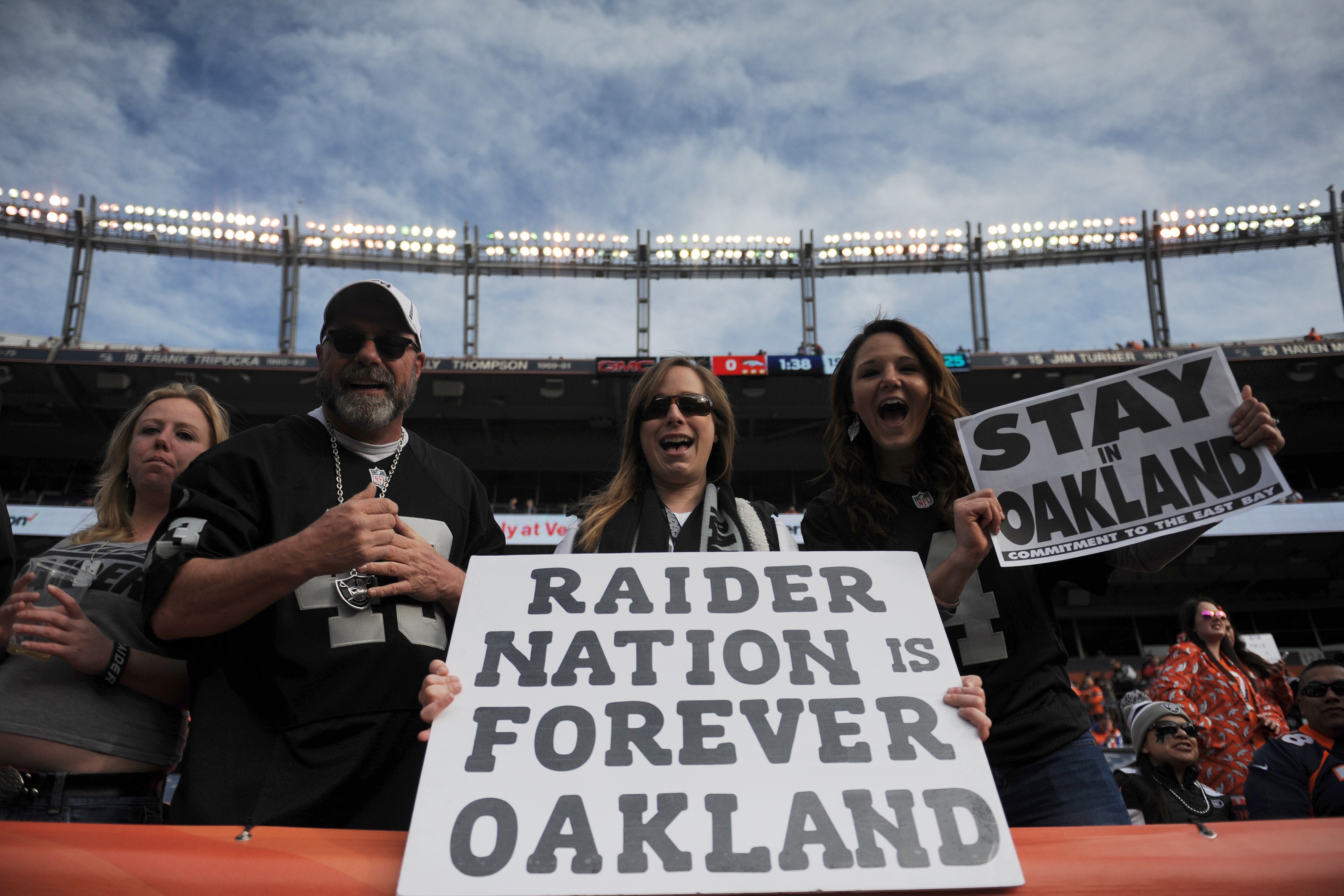 27 pictures of die-hard fans the Raiders are trying to leave