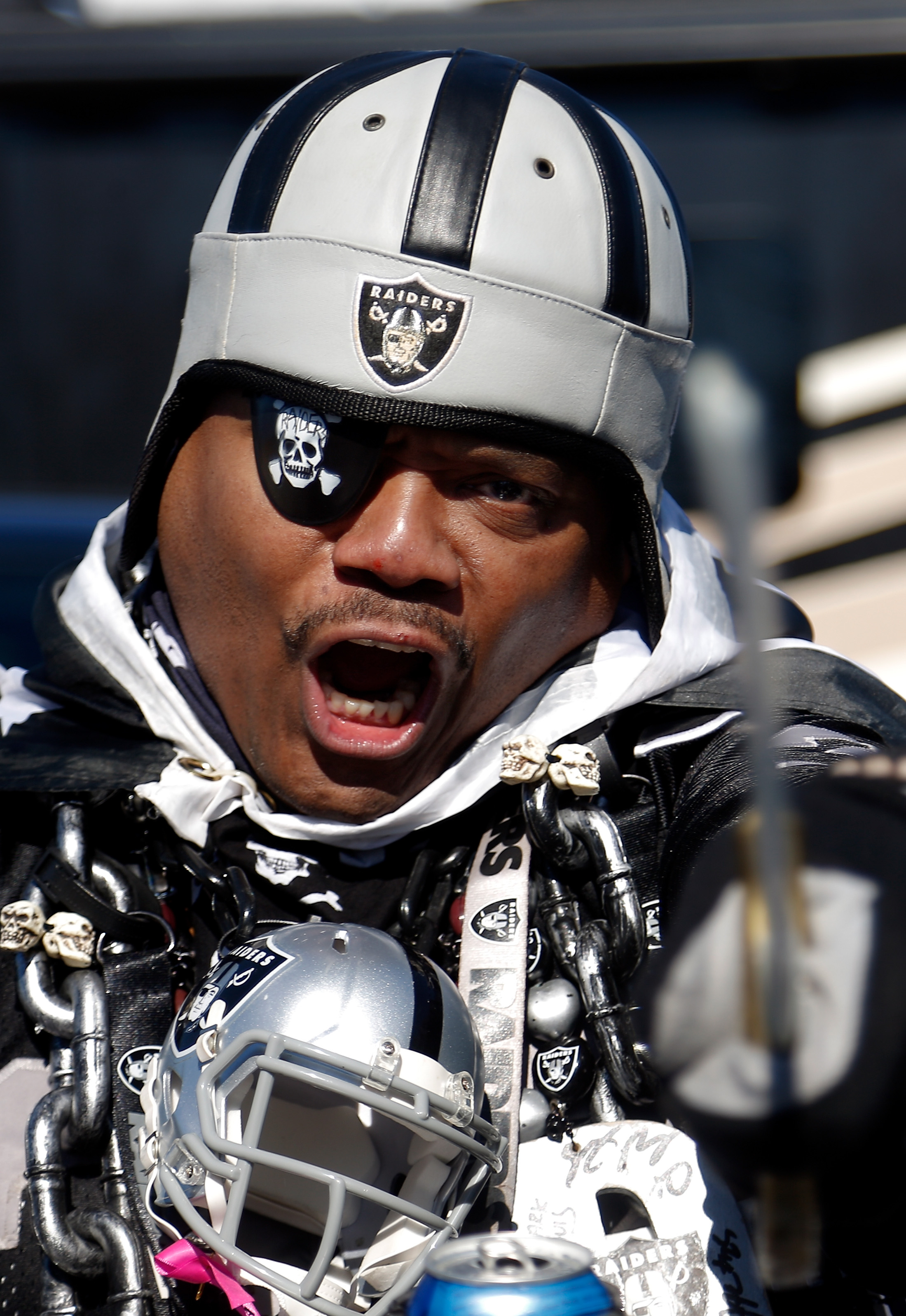 27 pictures of die-hard fans the Raiders are trying to leave