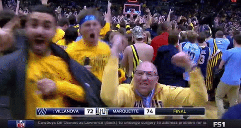 Marquette fans go wild as they storm court after thrilling upset of  Villanova | For The Win