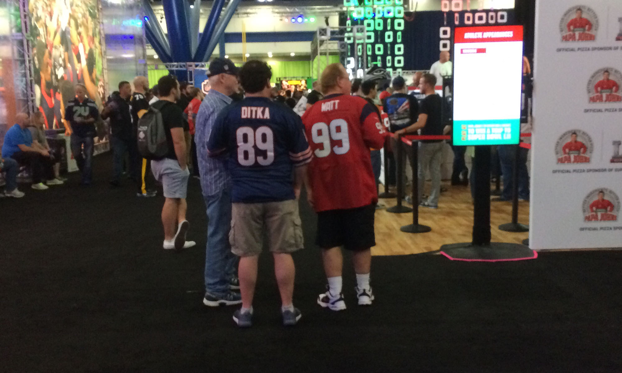 The random NFL jerseys fans are wearing in Houston is the best thing ...