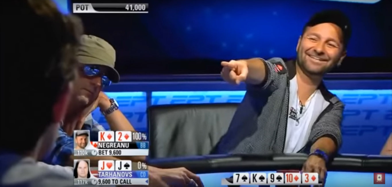 Ingenious poker player taunts opponents by revealing all of their cards ...