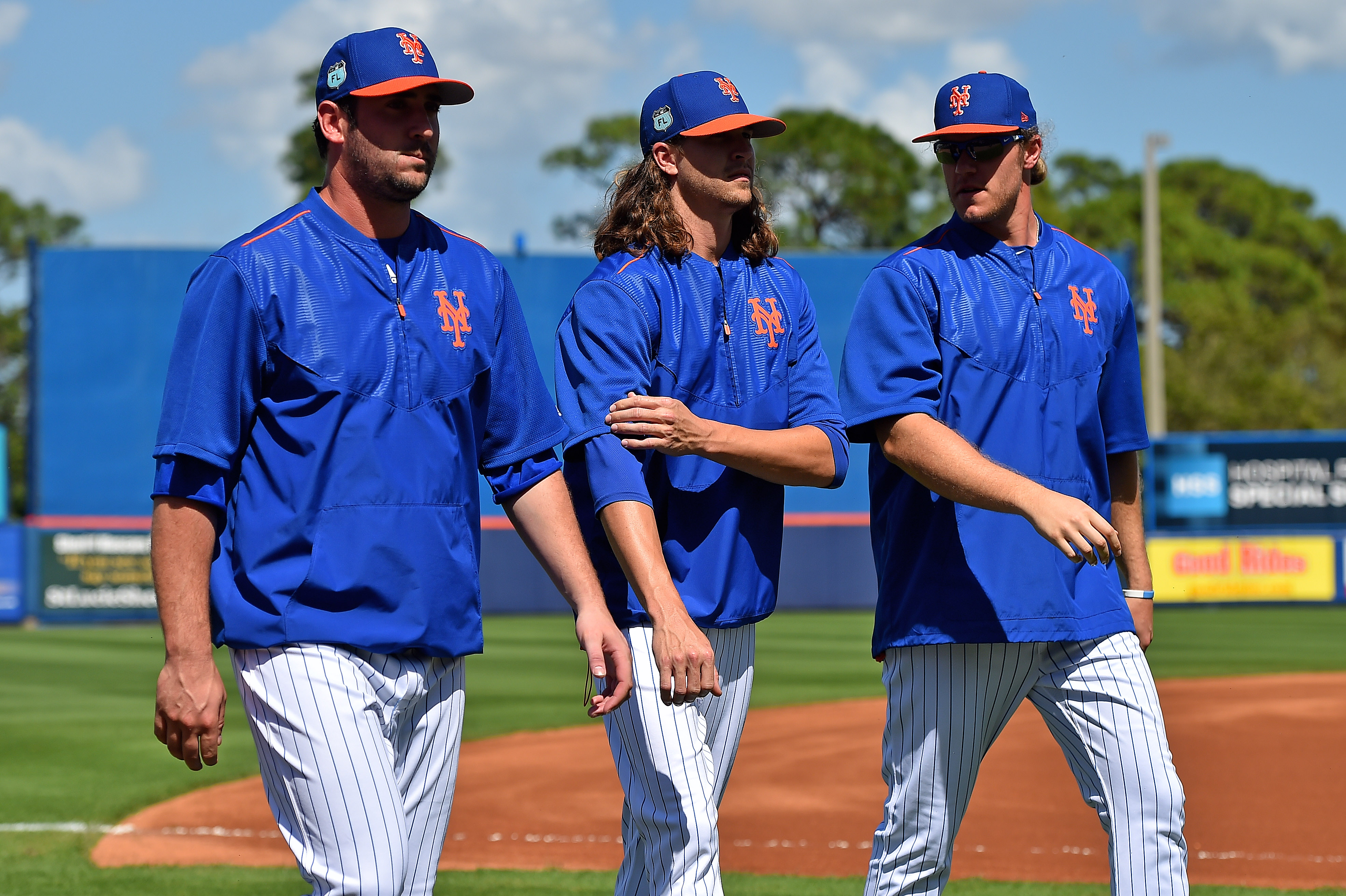 Picking every MLB division award and playoff series winner for 2017 For The Win