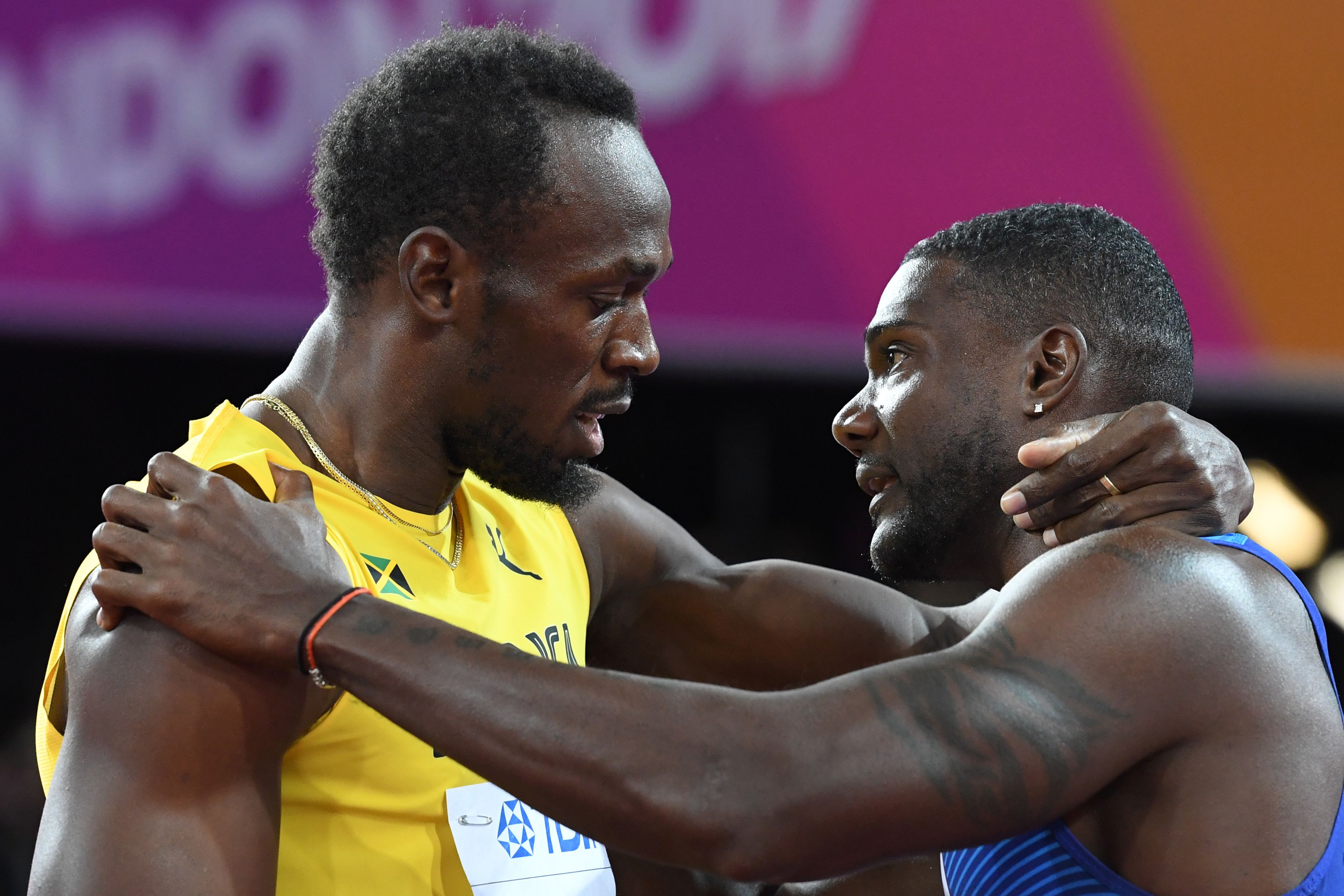 Justin Gatlin Upsets Usain Bolt In 100 Meters Still Bows To Him