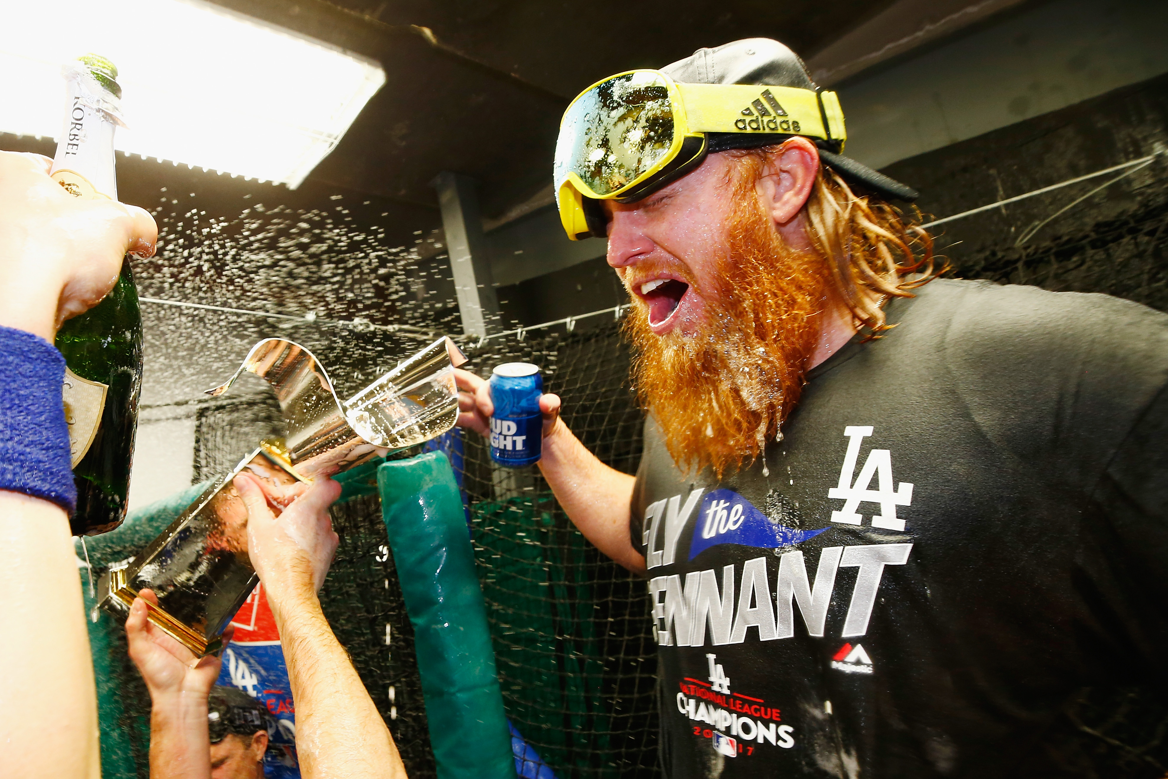 9 Most Outrageous Beards In the MLB - CBS Los Angeles