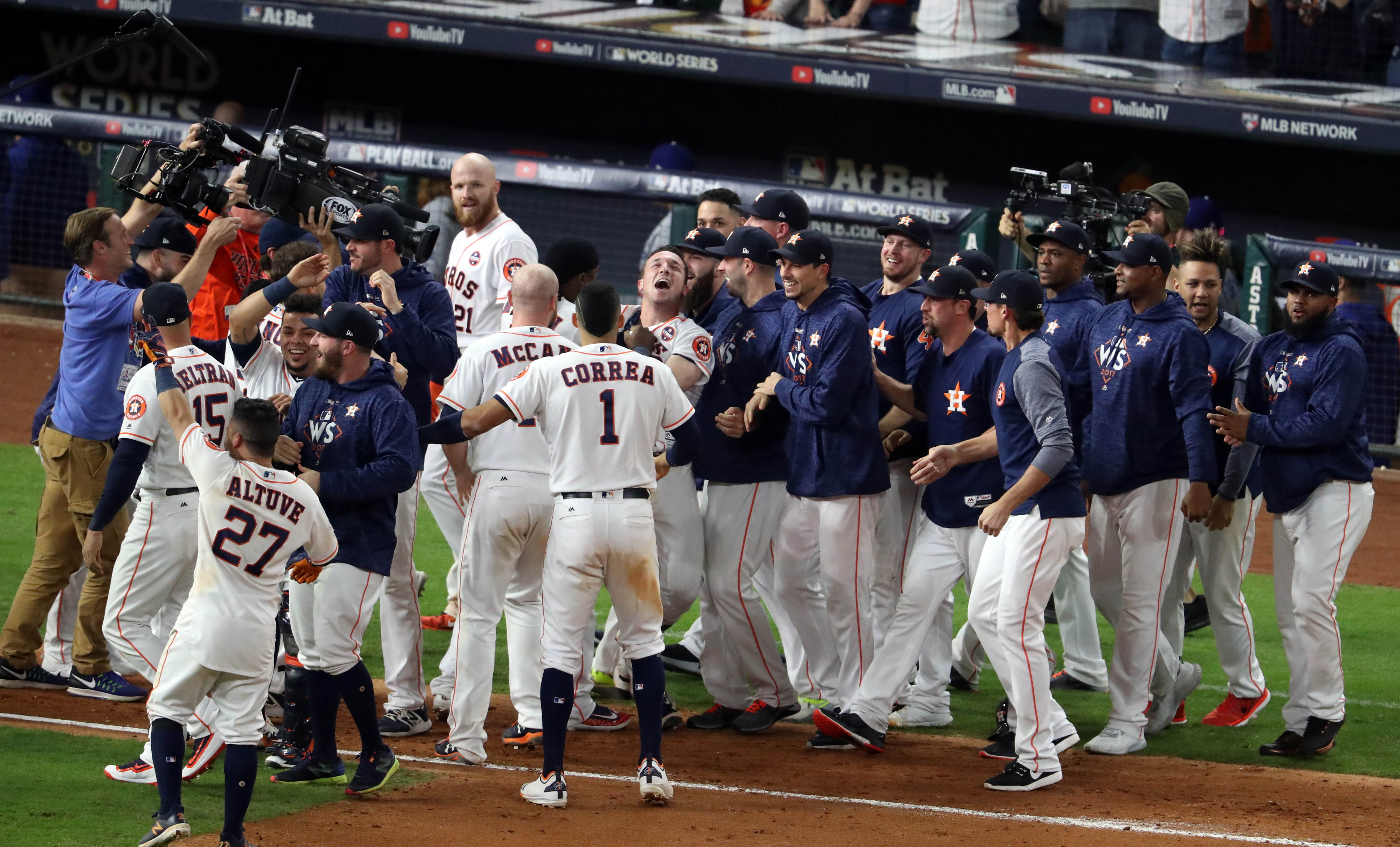 World Series 2017: Astros' Game 5 euphoria tinged with empathy: 'That's a  crazy game to lose