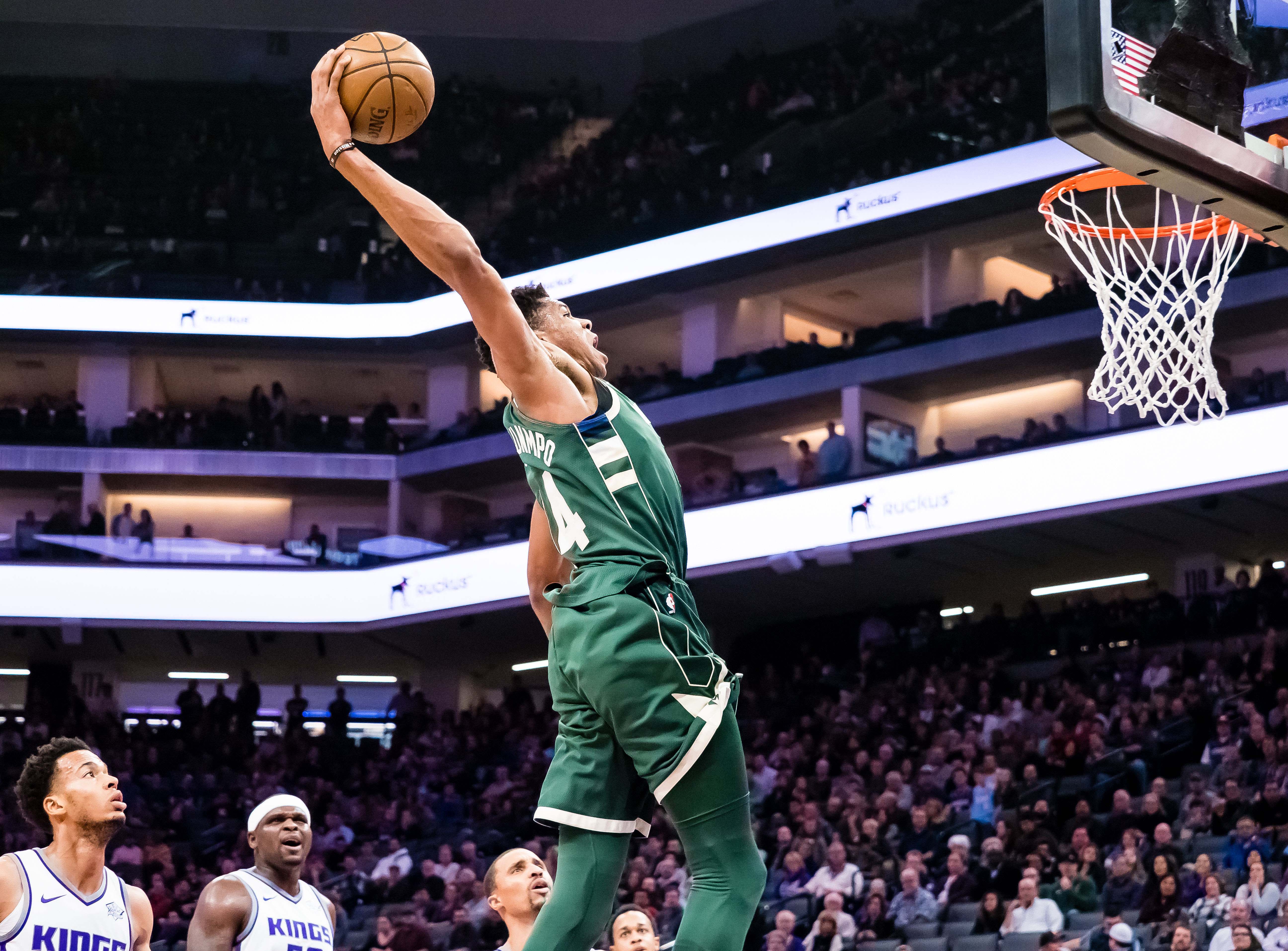 10 Photos Of Giannis Antetokounmpo Looking Like A Superhero In Games