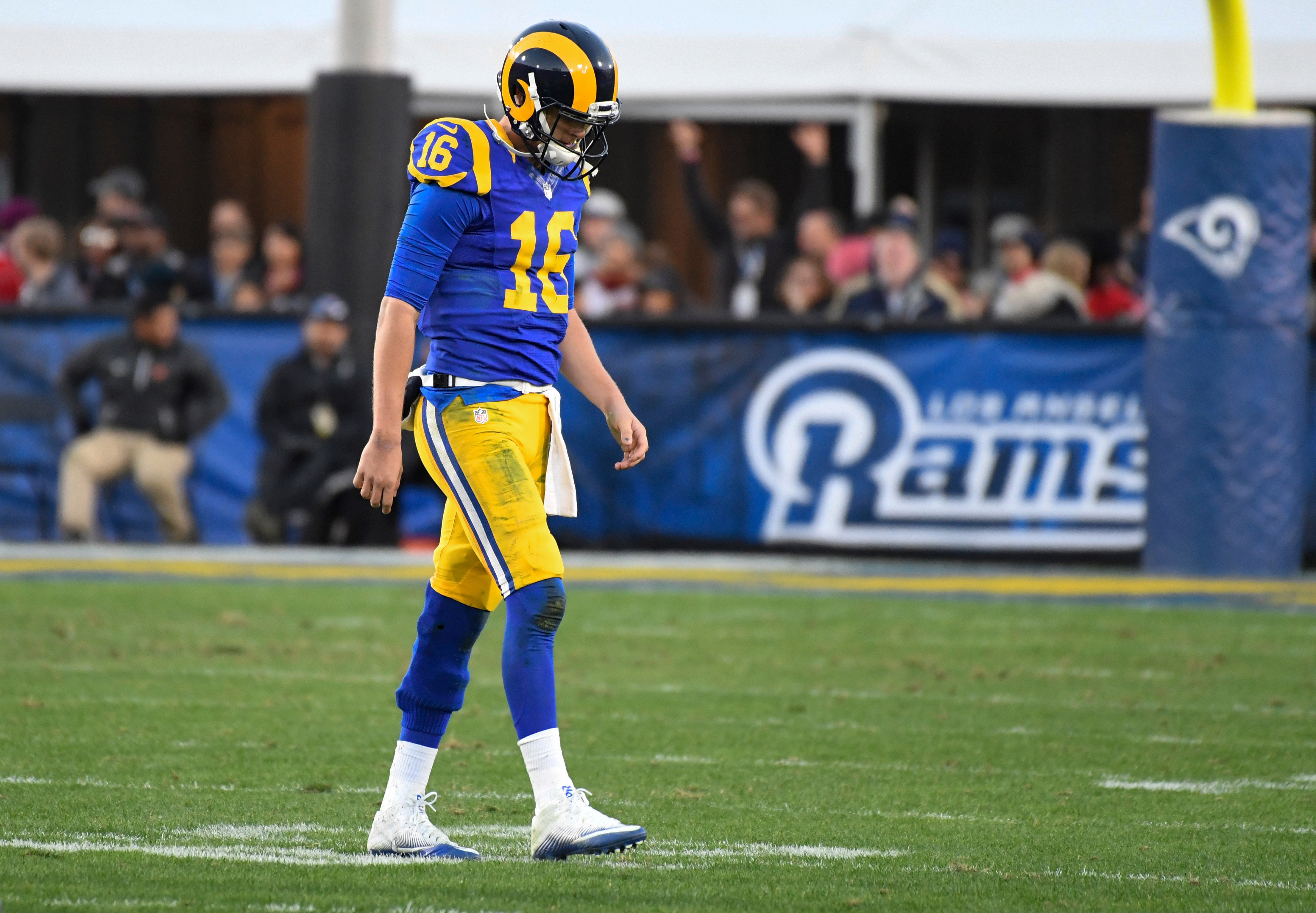 These new Rams alternate uniforms 👀 Thoughts?  Which NFL team has the  best threads?