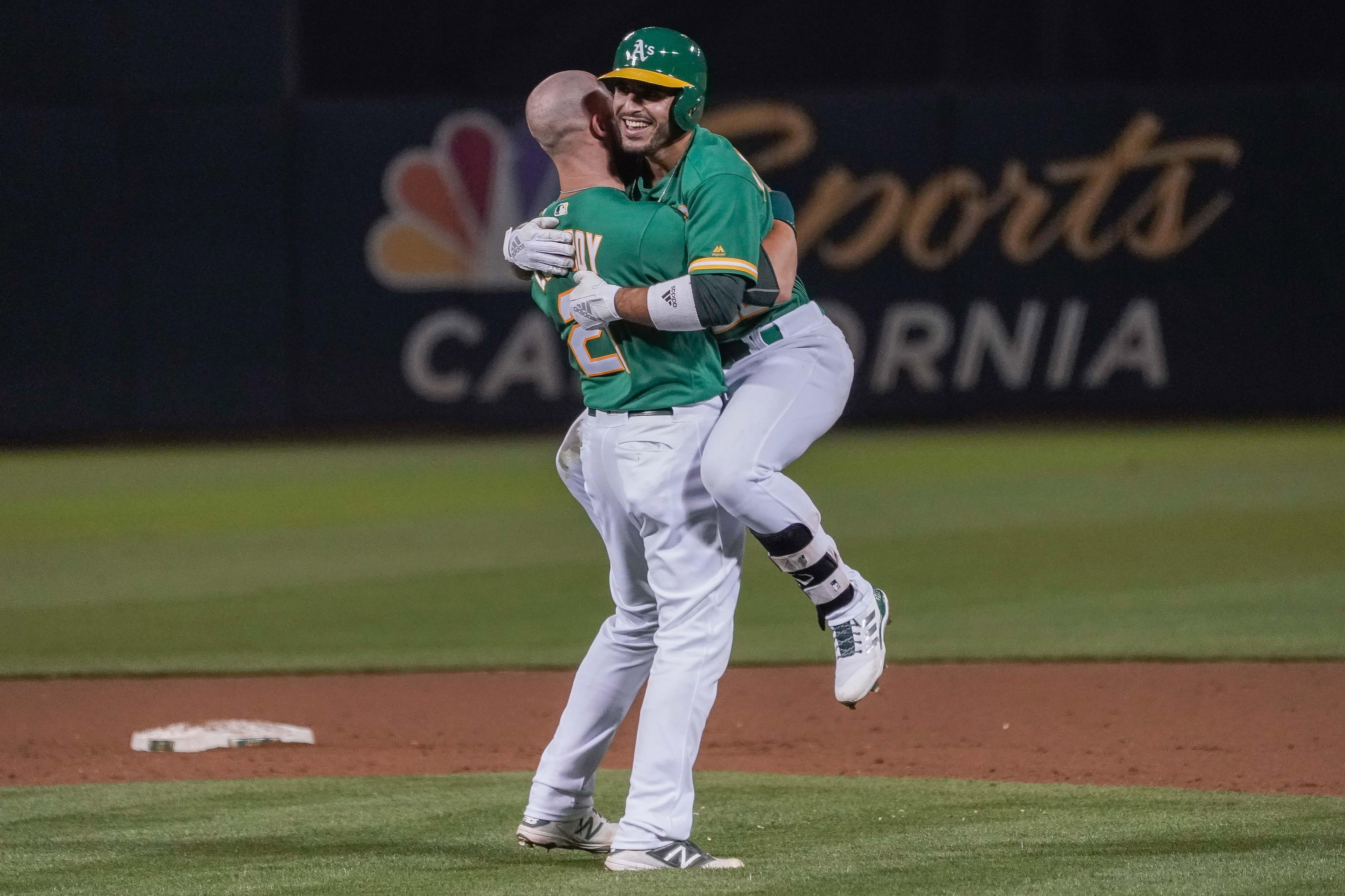 Ramon Laureano, OAK // August 25, 2018 at MIN  Hot baseball players,  Oakland athletics baseball, Baseball guys