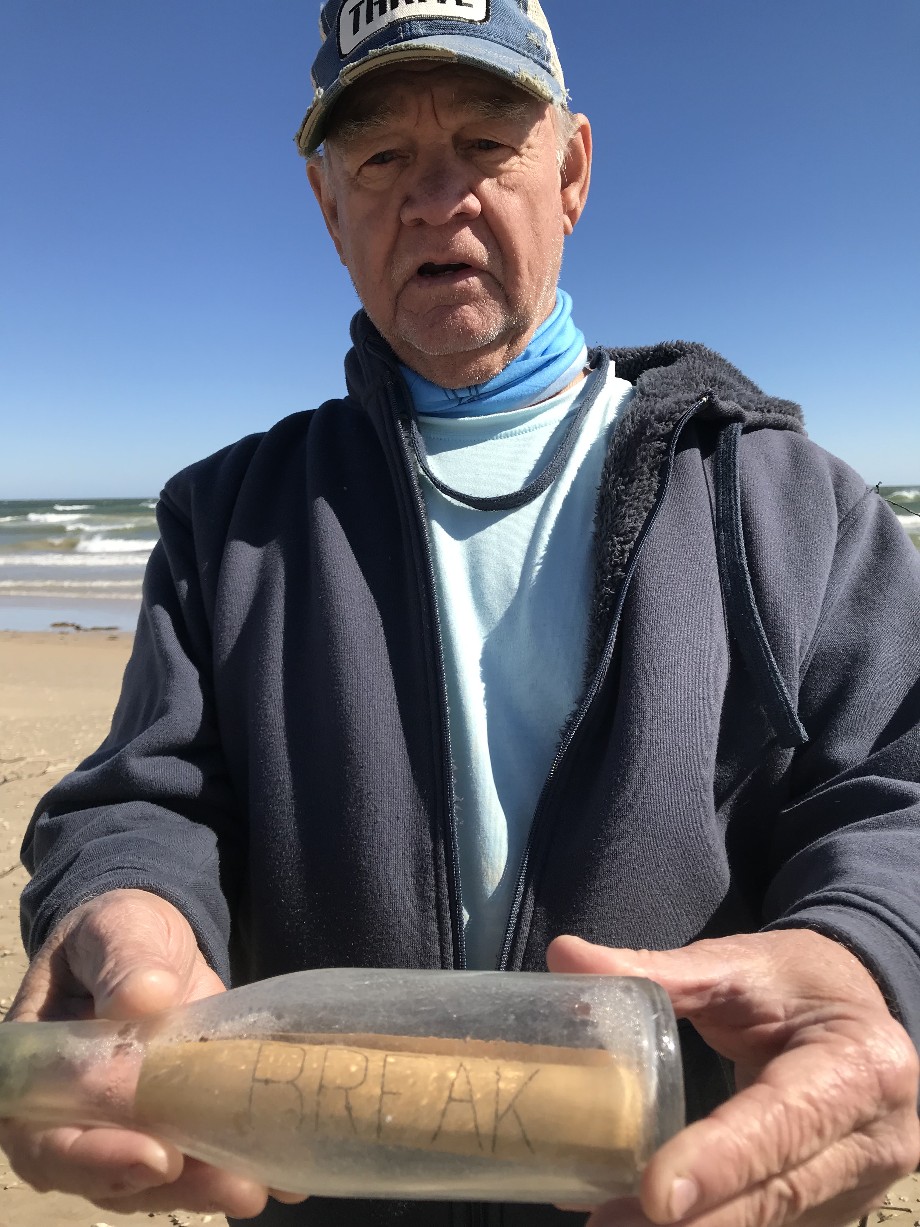 Message in a bottle reunited with owner 37 years later