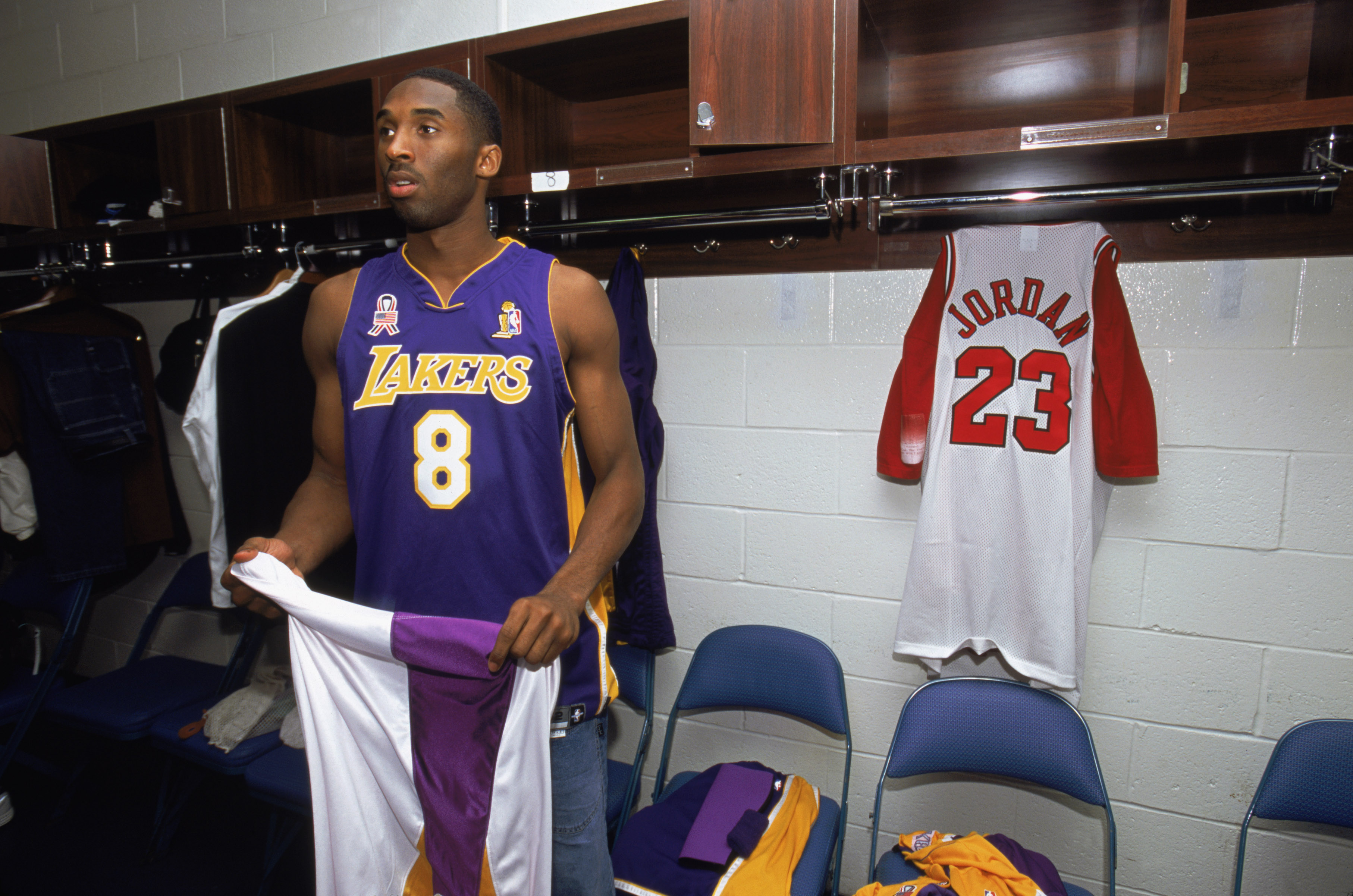 kobe bryant wearing jordan jersey