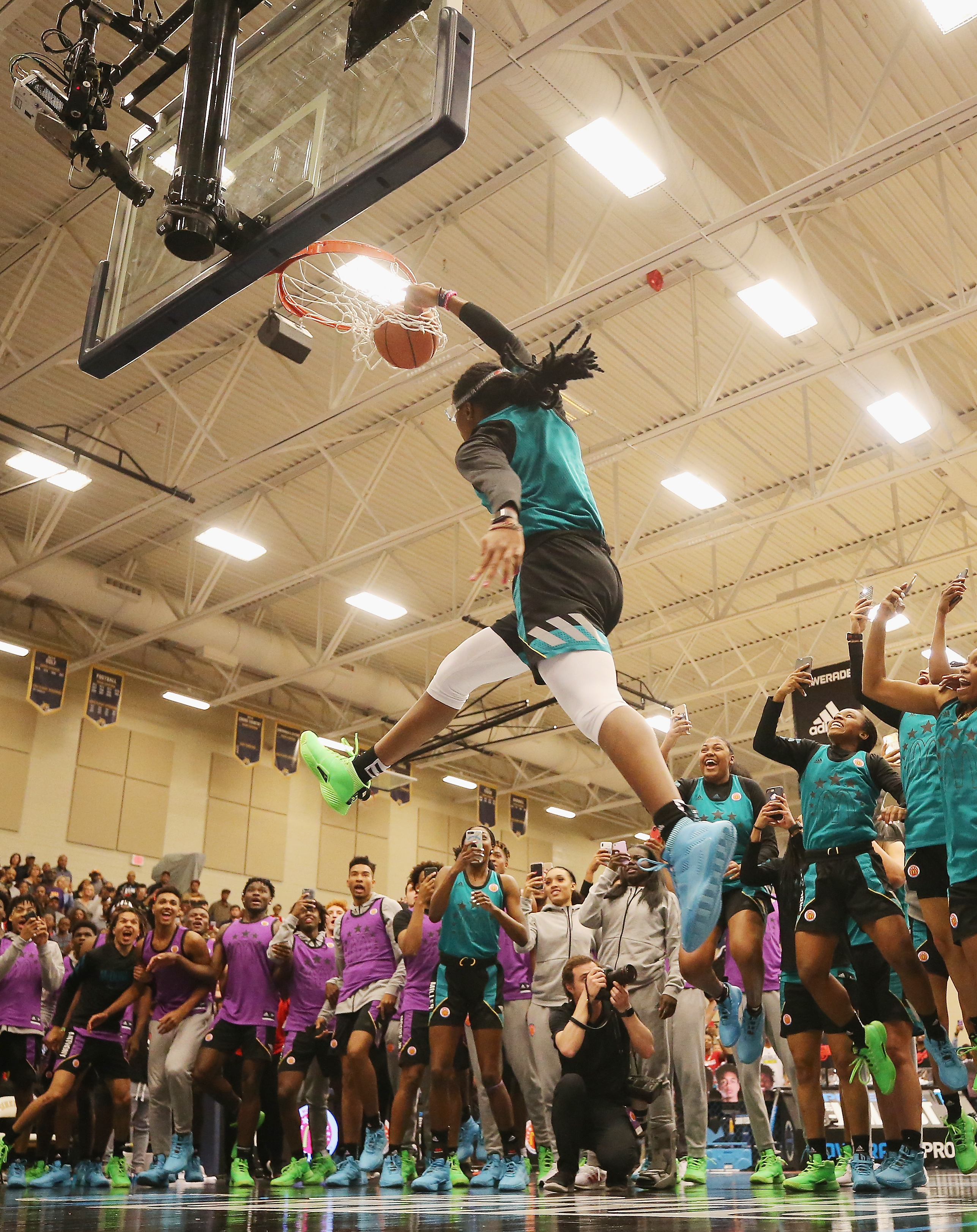 high school girl dunks 2019