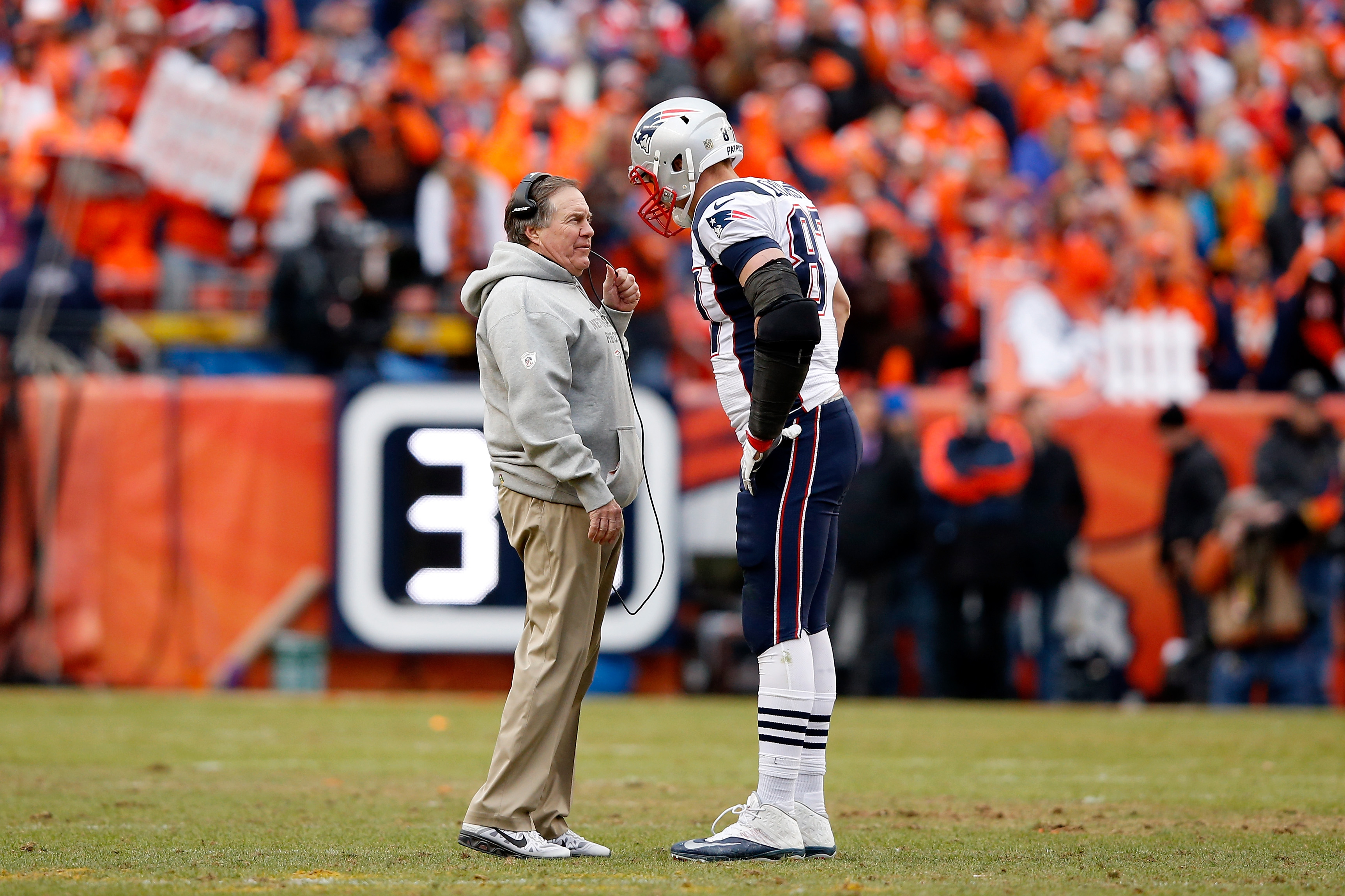 Rob Gronkowski Releases A Message For Patriots Fans - The Spun