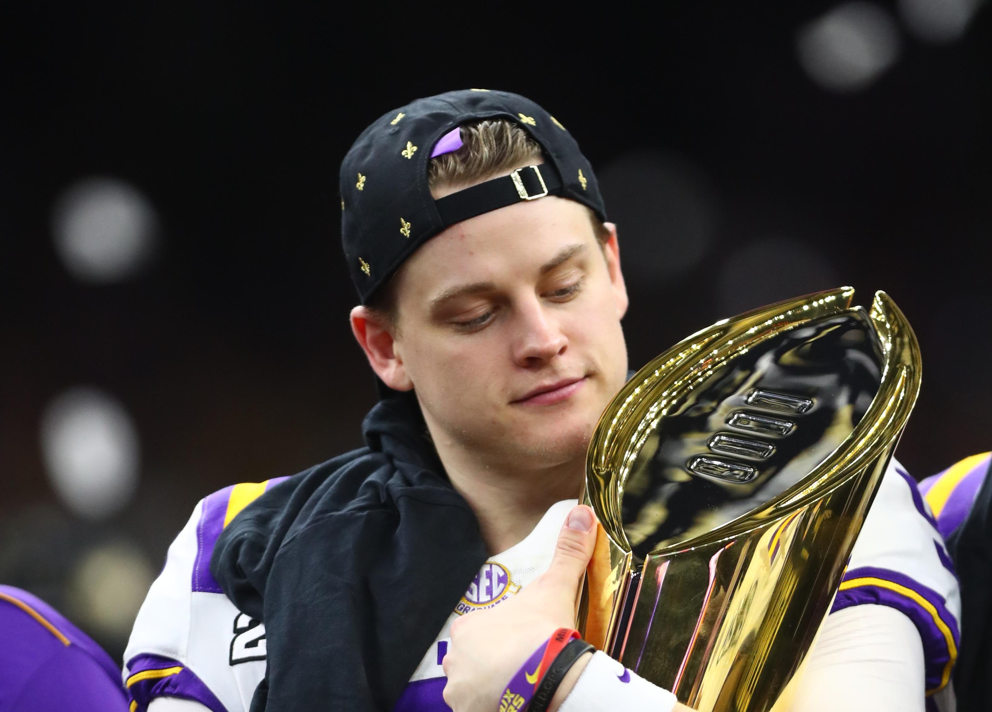 2020 NFL Mock Draft: Joe Burrow joins Dolphins, Raiders snag Henry