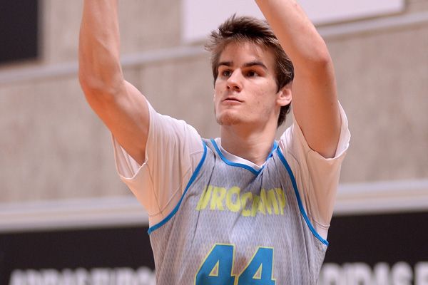 TREVISO, ITALY - JUNE 07: Dragan Bender in action during the adidas Eurocamp at La Ghirada sports center on June 7, 2015 in Treviso, Italy. (Photo by Roberto Serra/Iguana Press/Getty Images)