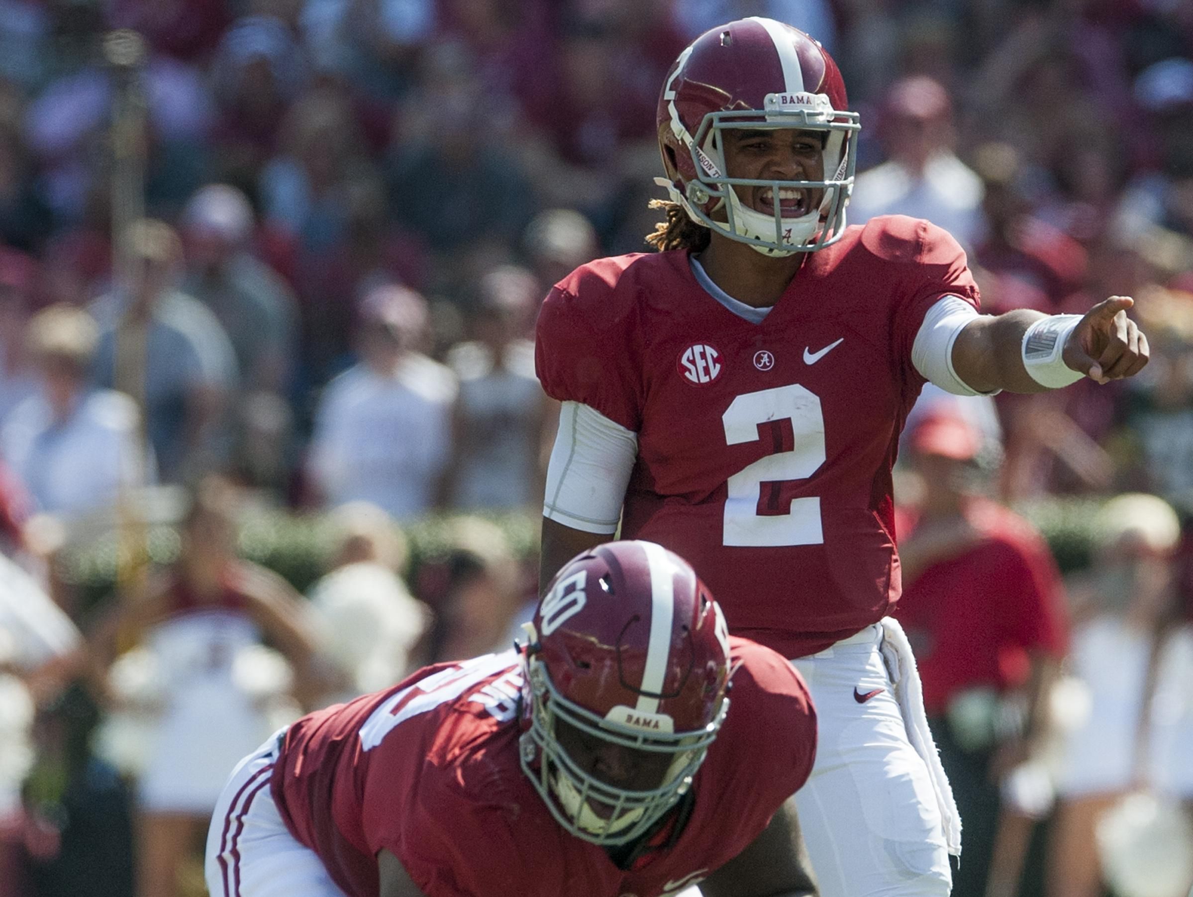 Alabama’s Hurts impresses teammates with leadership USA
