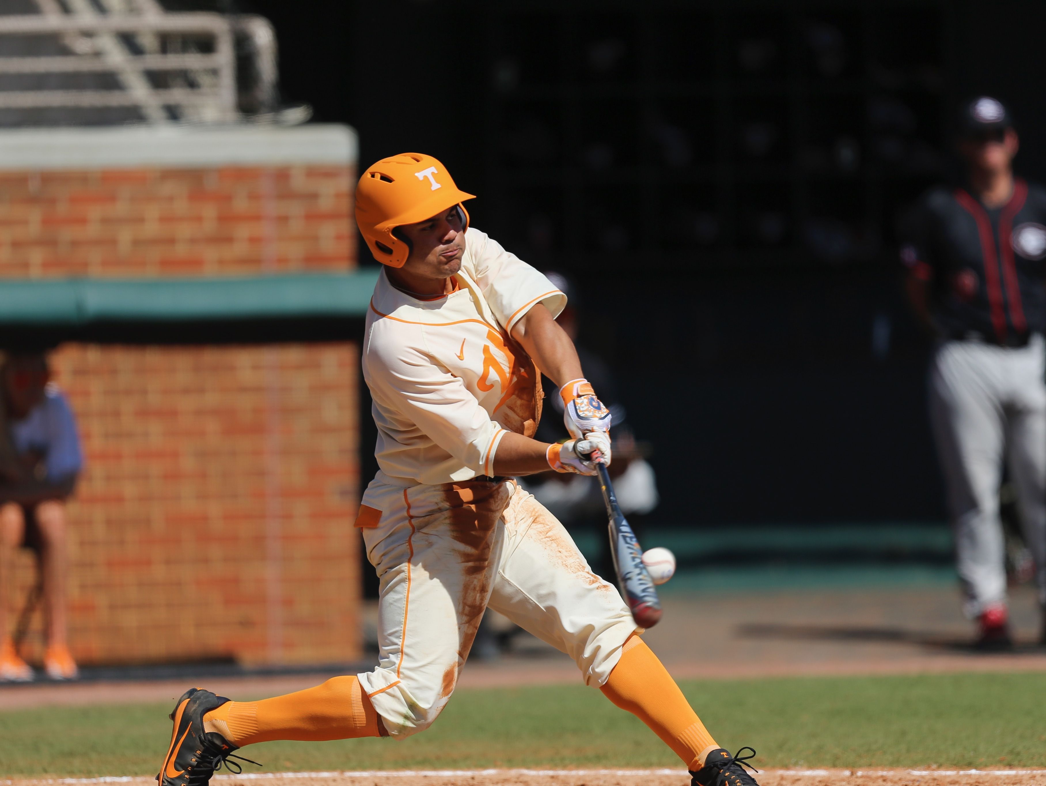 Thornton’s offense not enough as Vols baseball falls to 1-8 in SEC ...