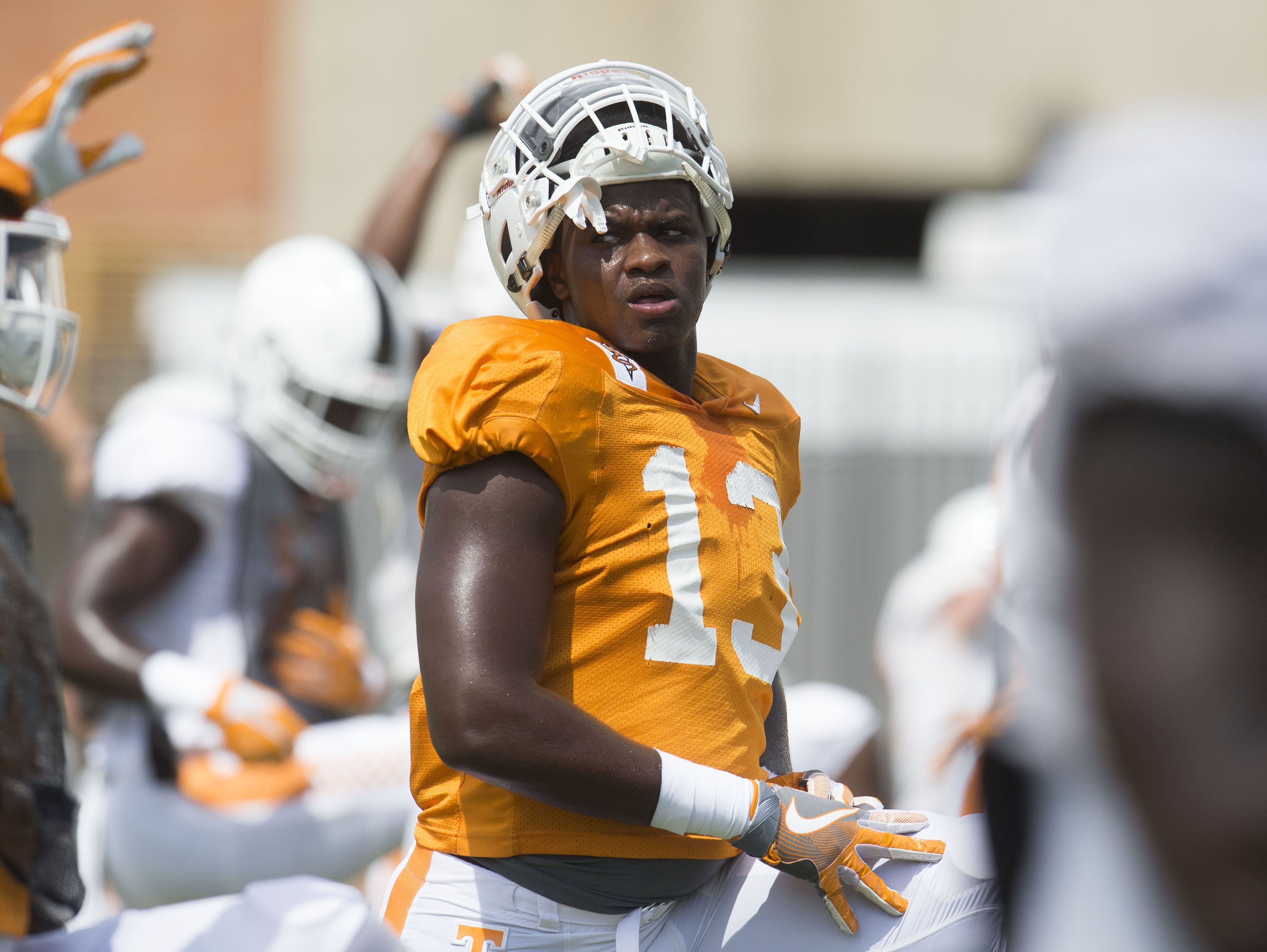 Tennessee Vols DE Deandre Johnson out for game against South Carolina ...