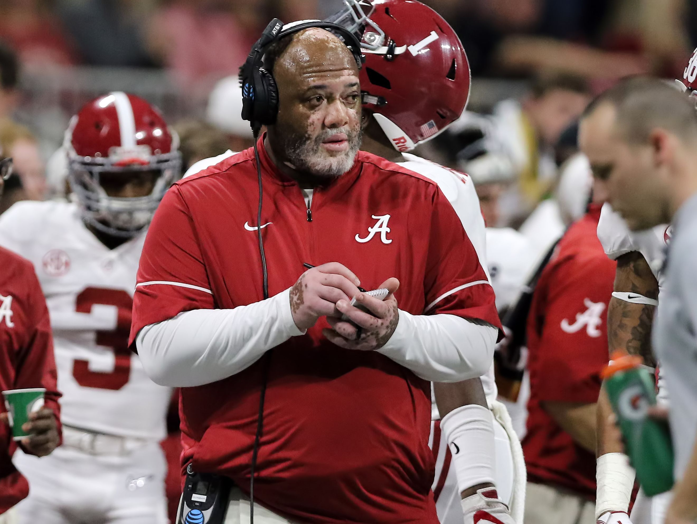 alabama-assistant-coach-s-playbook-stolen-from-team-hotel-before