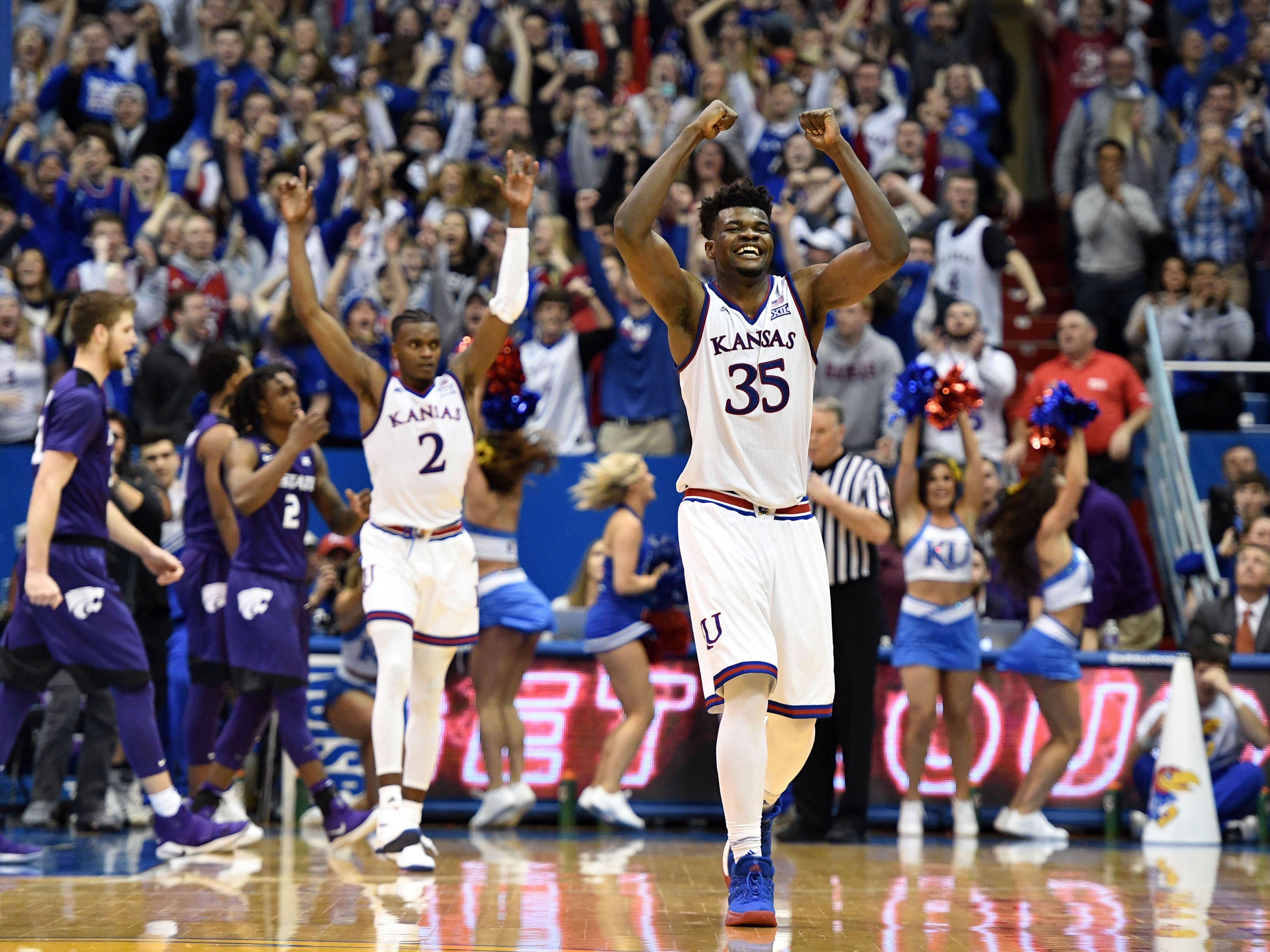 No. 1 Kansas enters college basketball season thinking national title