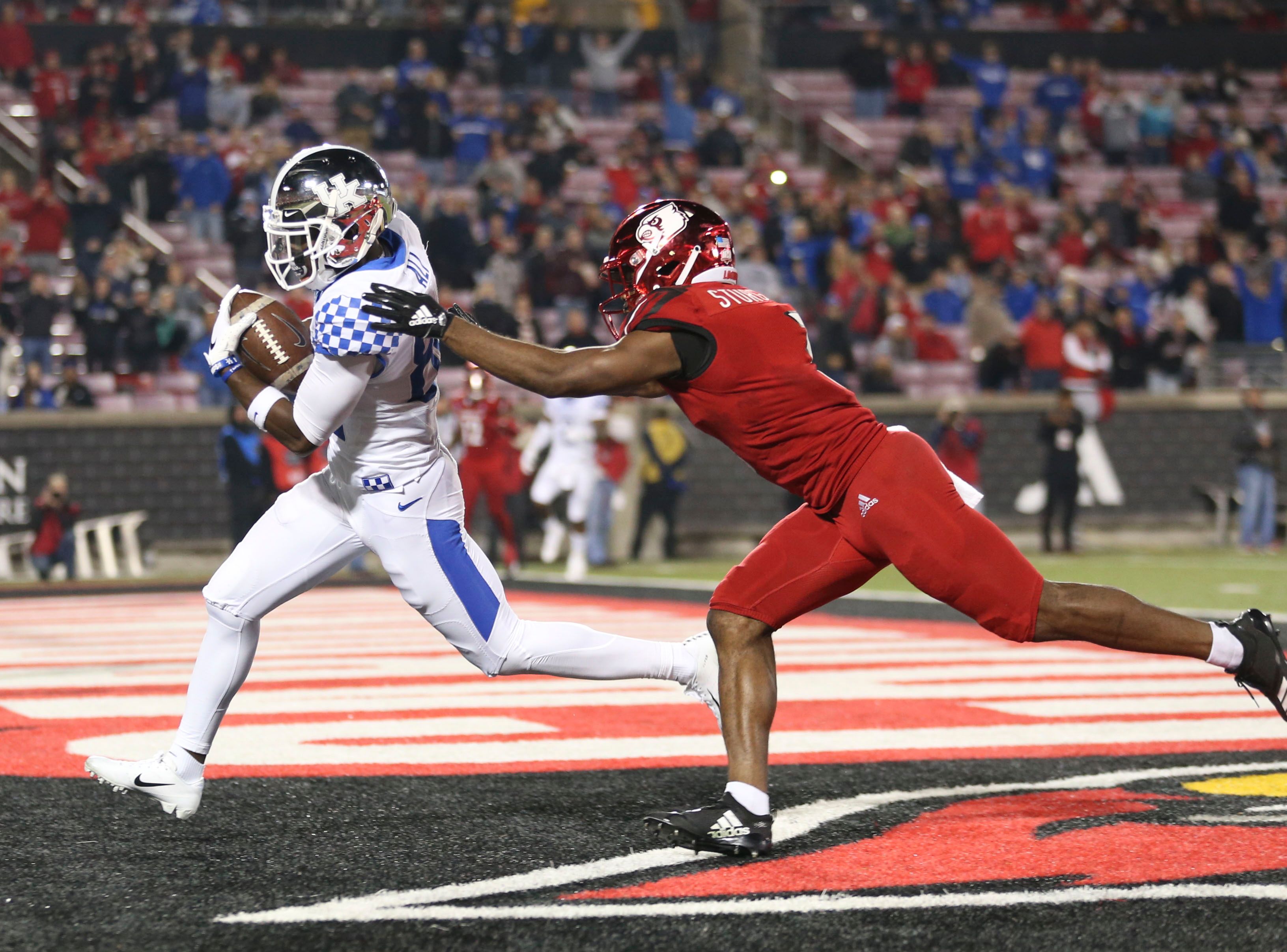 Offensive outburst against Louisville offers Kentucky football hope ...