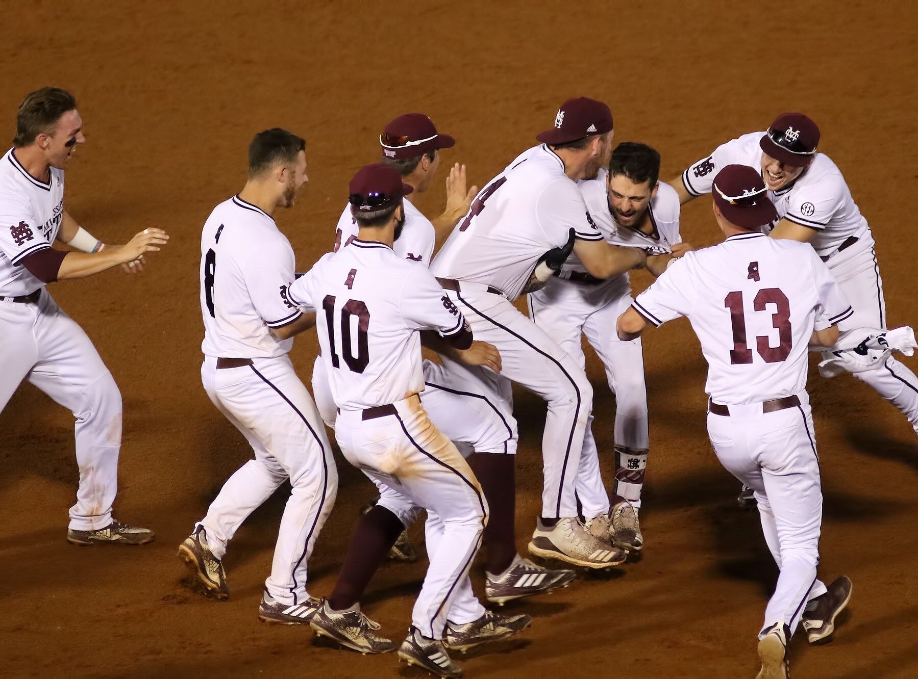 Mississippi State walks off with win over LSU in longest SEC Baseball