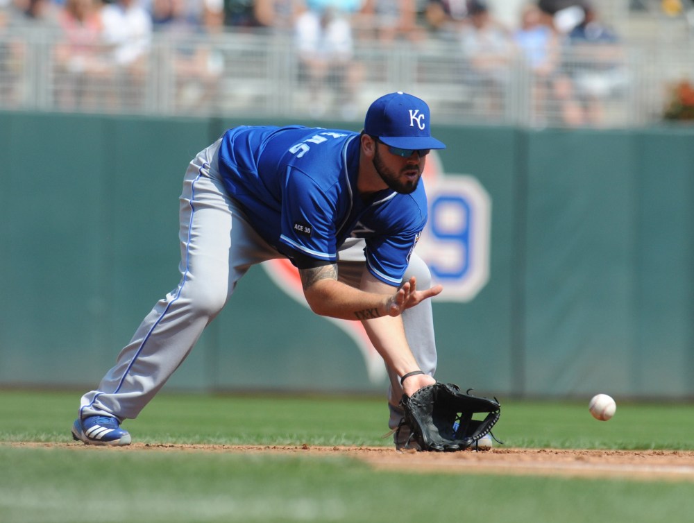 Cardinals: Donaldson or Moustakas? There is No Debate.