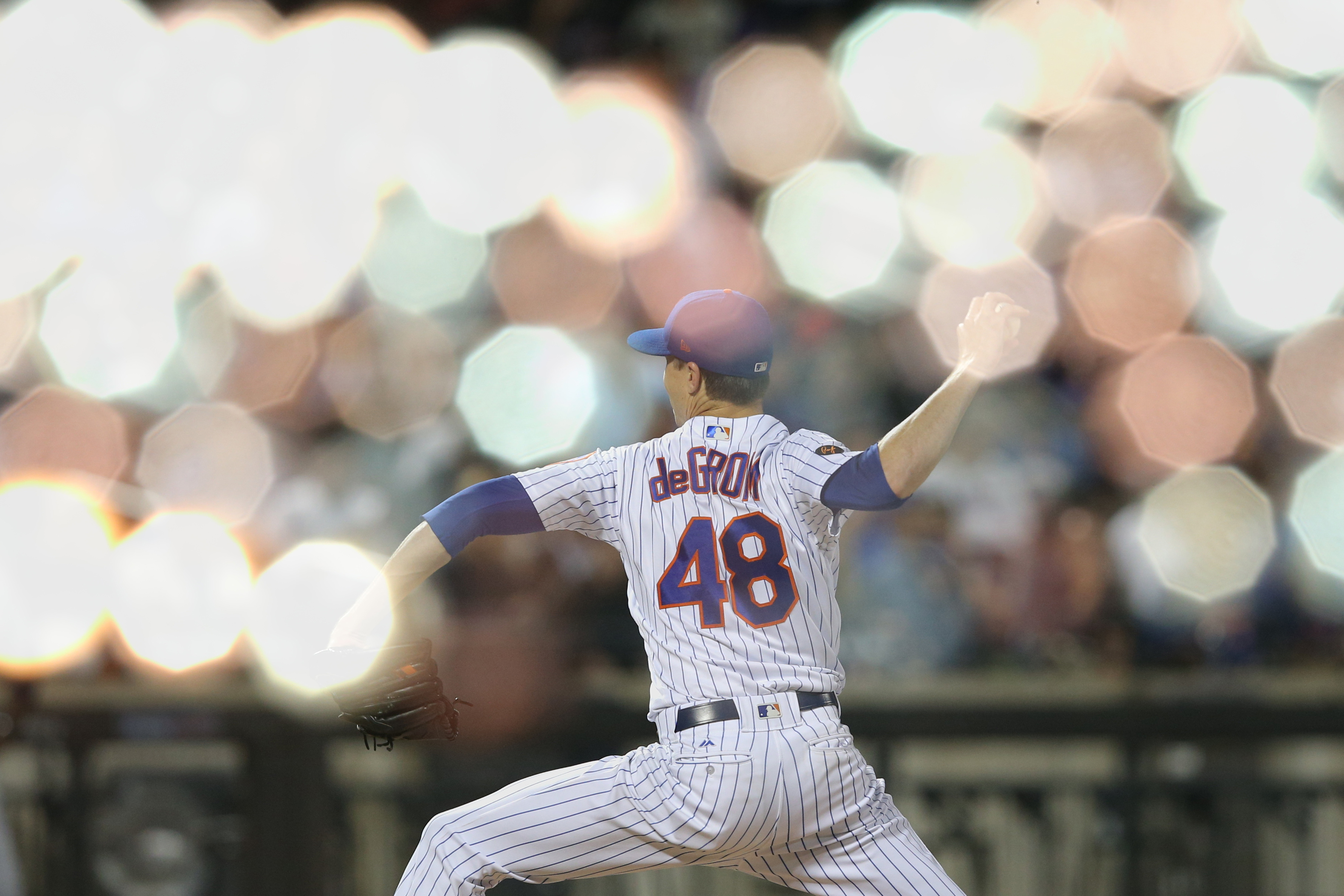 Jacob deGrom Named Pitcher of the Year By Baseball Digest