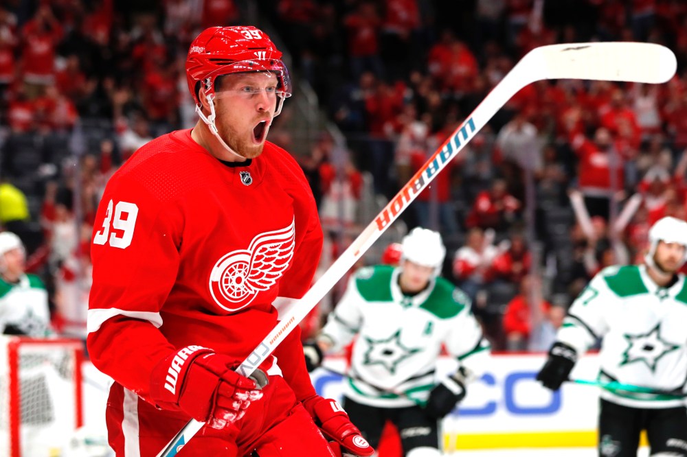 Detroit Red Wings' Anthony Mantha Owns The Dallas Stars