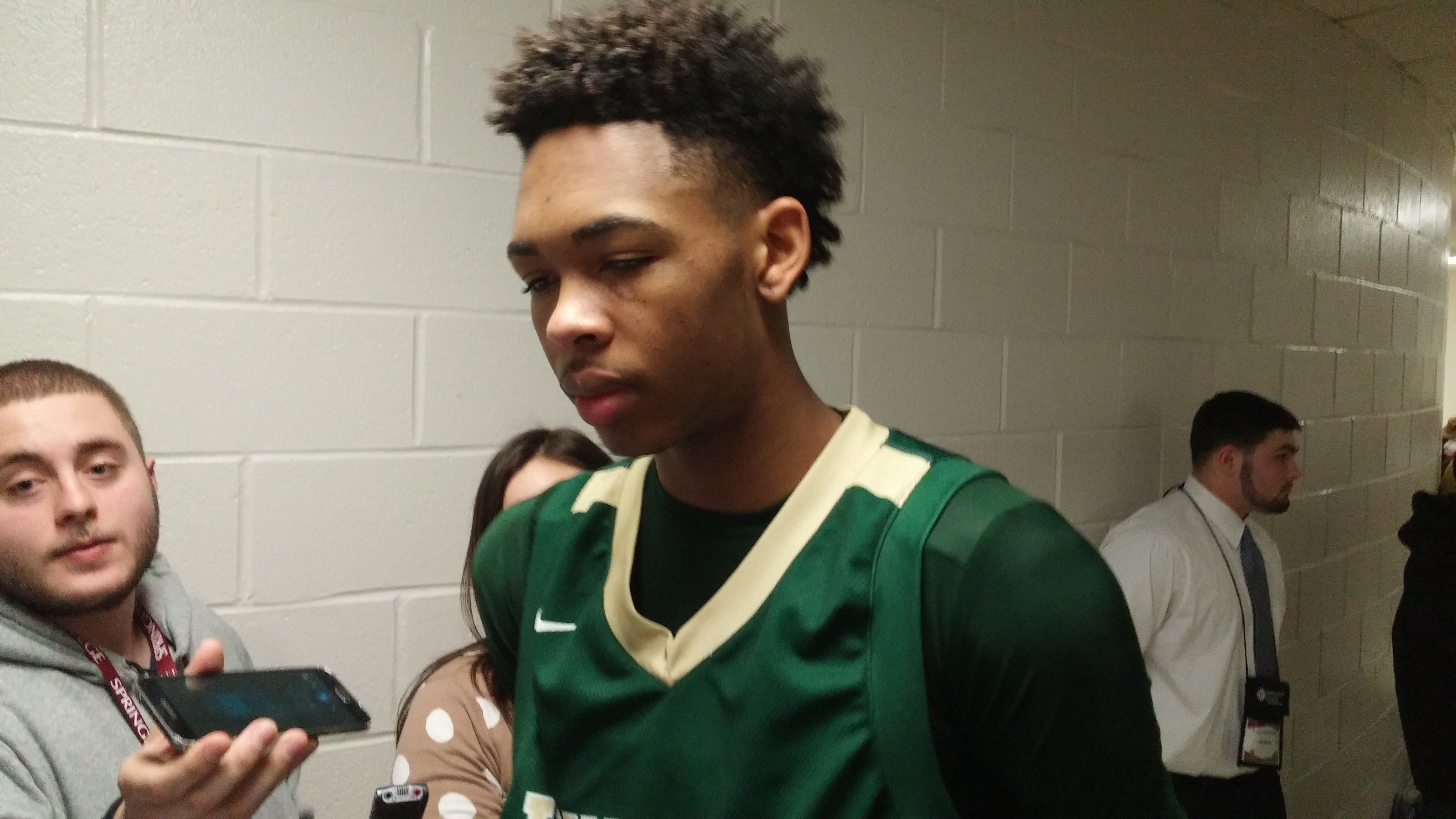 Brandon Ingram had 25 points, seven rebounds and four assists to lead Kinston, N.C., to a 56-54 defeat of Trenton (N.J.) Catholic at the Spalding Hoophall Classic. Photo by Jim Halley