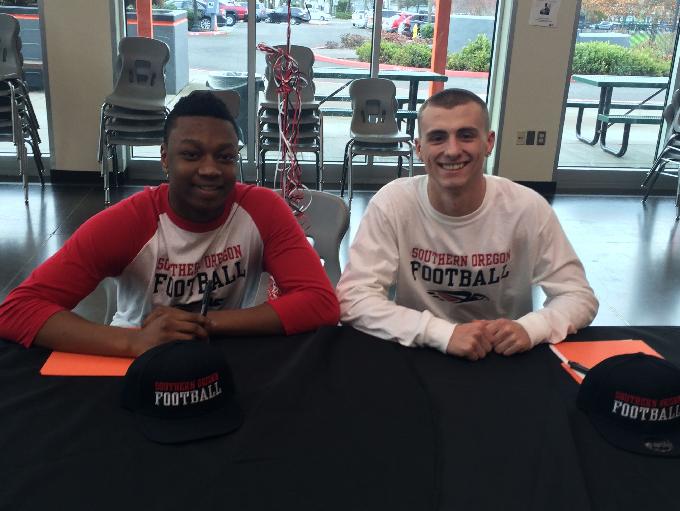 Chidubem Nnoli and Stephen Marcille will be teammates at Southern Oregon.
