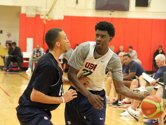 UA recruit Josh Jackson, right, is defended by Brekkott Chapman at USA Basketball’s U19 camp. (Photo: USA Basketball)