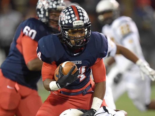 Cam Akers' dominance leads Clinton (Miss.) past South Panola (Miss.)