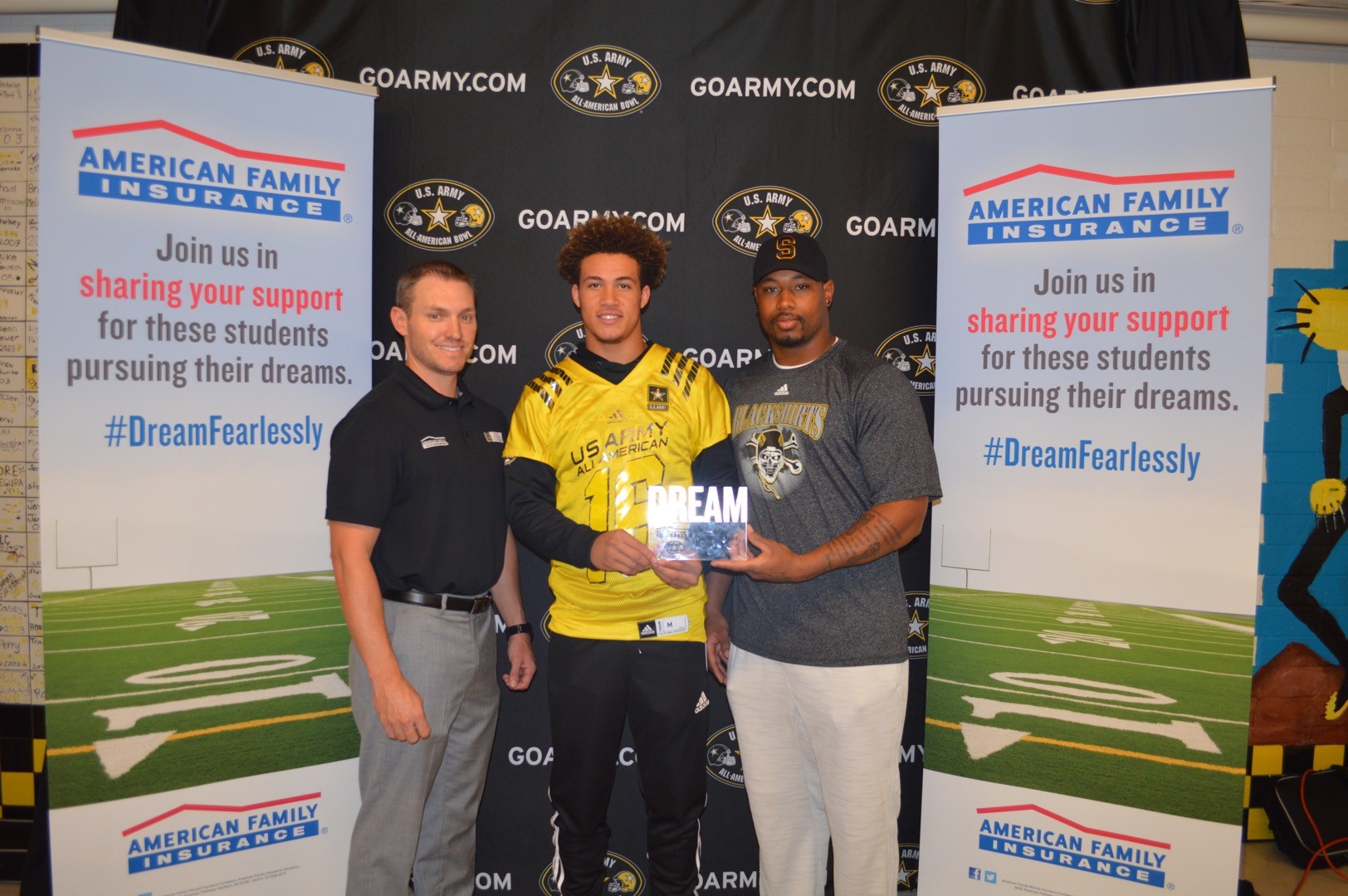 Saguaro's (Ariz.) Byron Murphy receives U.S. Army All-American