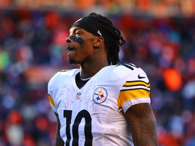 Jan 17, 2016; Denver, CO, USA; Pittsburgh Steelers wide receiver Martavis Bryant (10) will by suspended at least one year by the NFL following another violation of the league’s substance abuse policy.