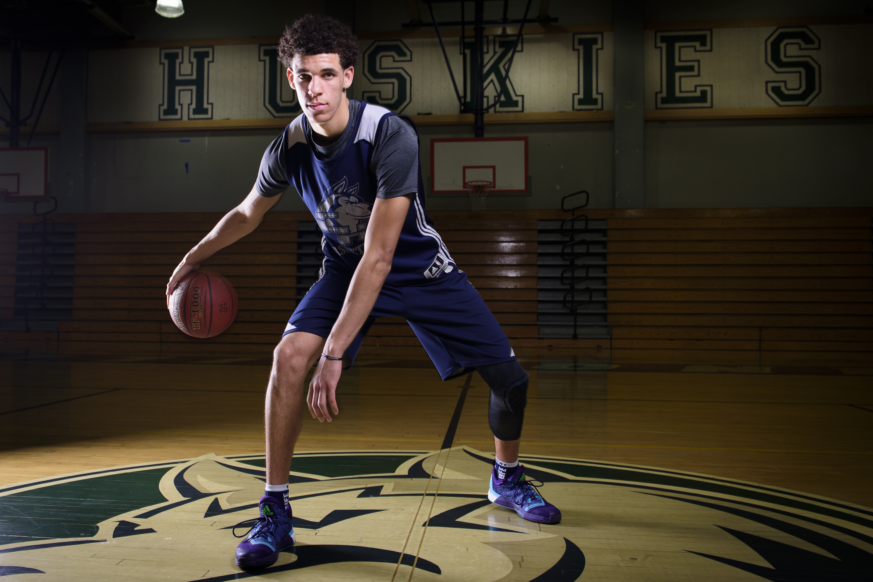 Lonzo Ball of Chino Hills (Calif.) is the American Family Insurance ALL-USA Player of the Year for boys basketball (Photo: Kelvin Kuo, USA TODAY Sports)